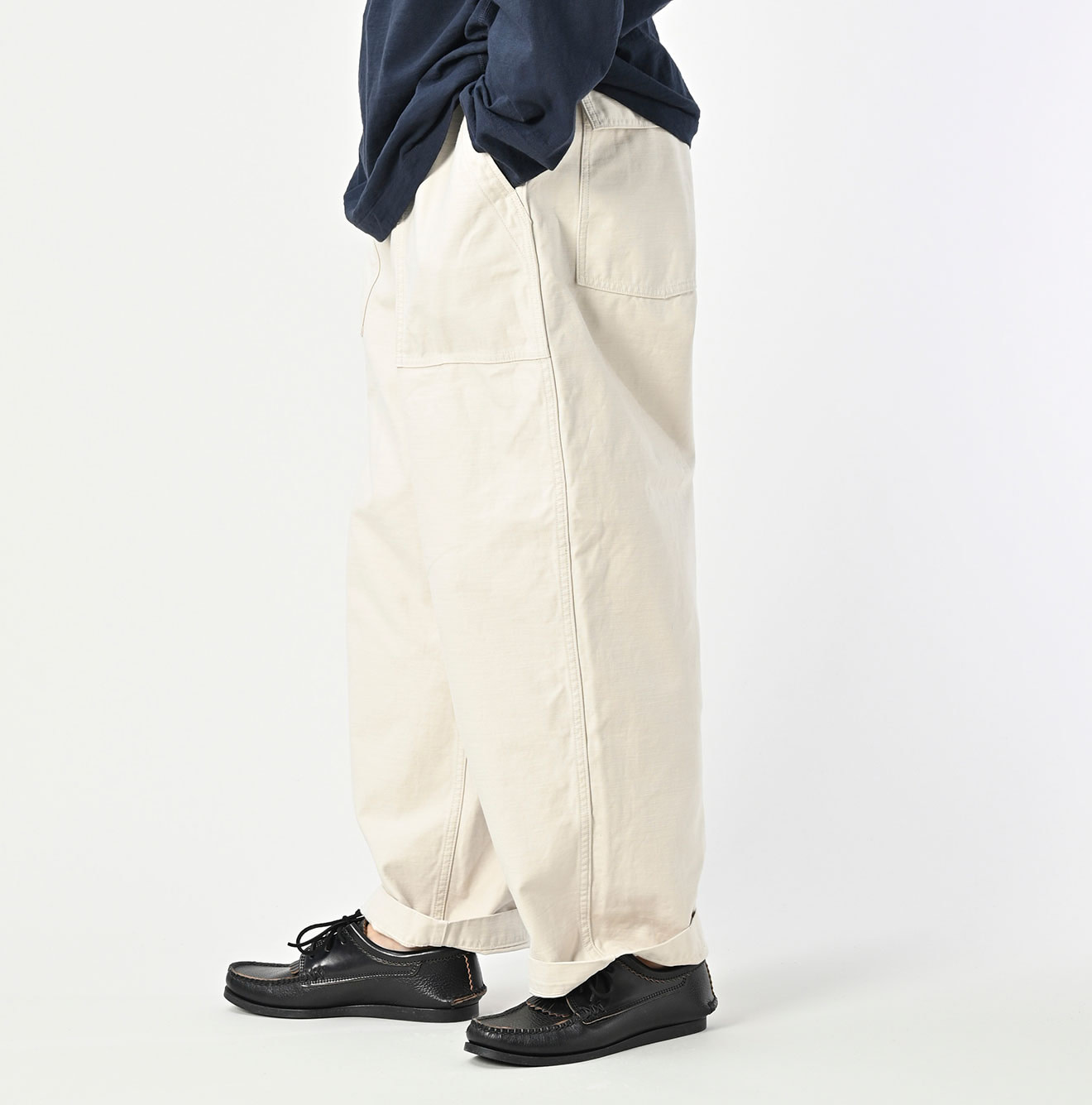 Back Satin 908 Wide Baker Pants Male Model
