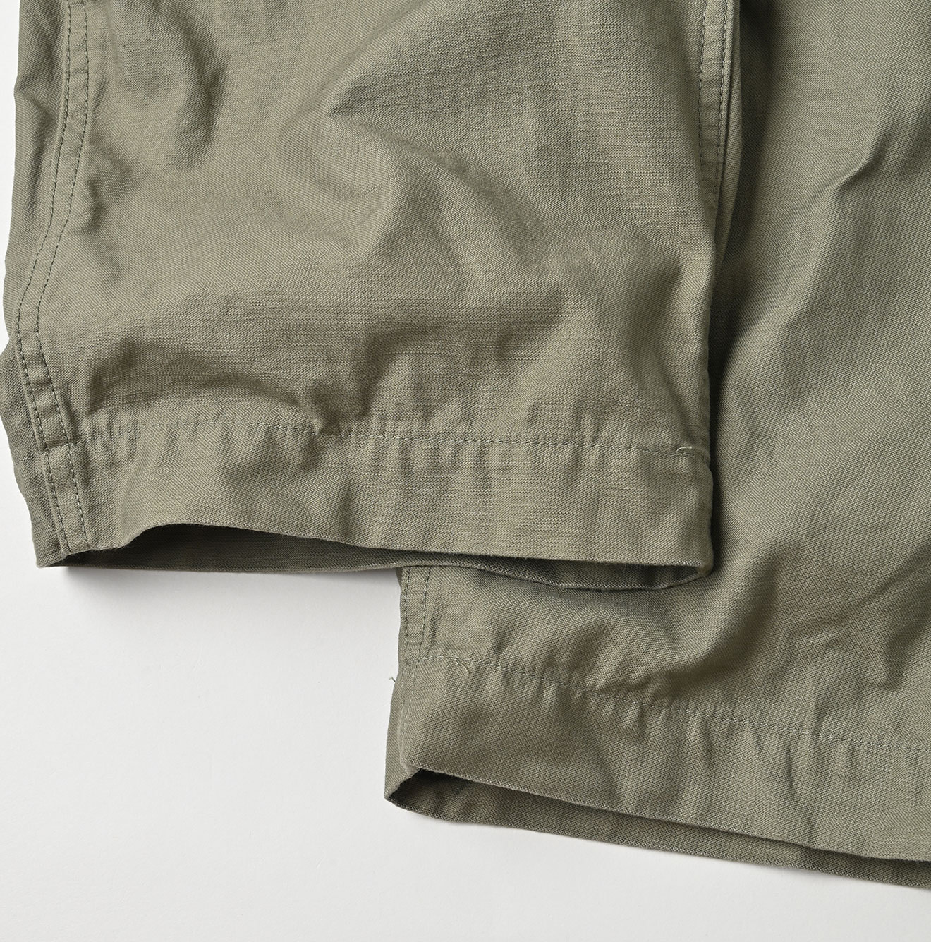 Back Satin 908 Wide Baker Pants Detail