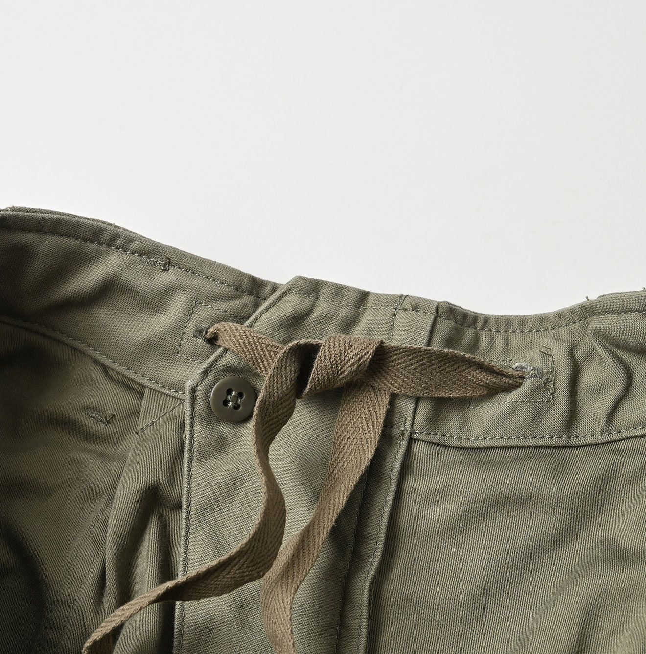 Back Satin 908 Wide Baker Pants Detail