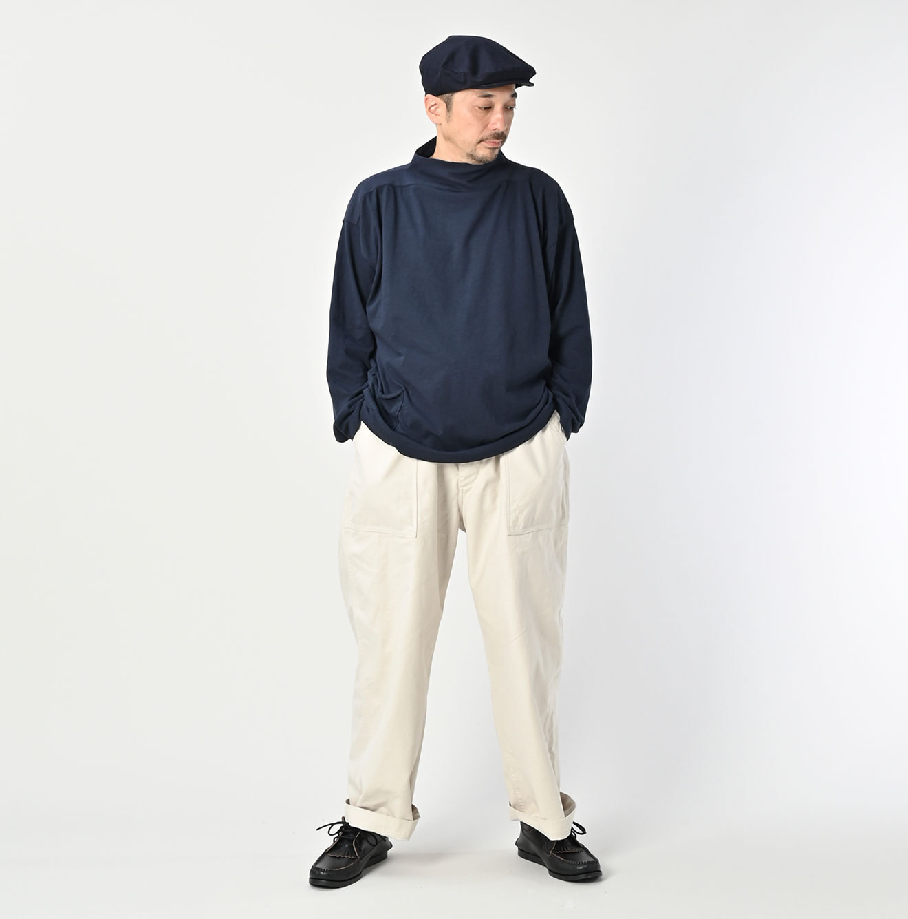 Back Satin 908 Wide Baker Pants Male Model