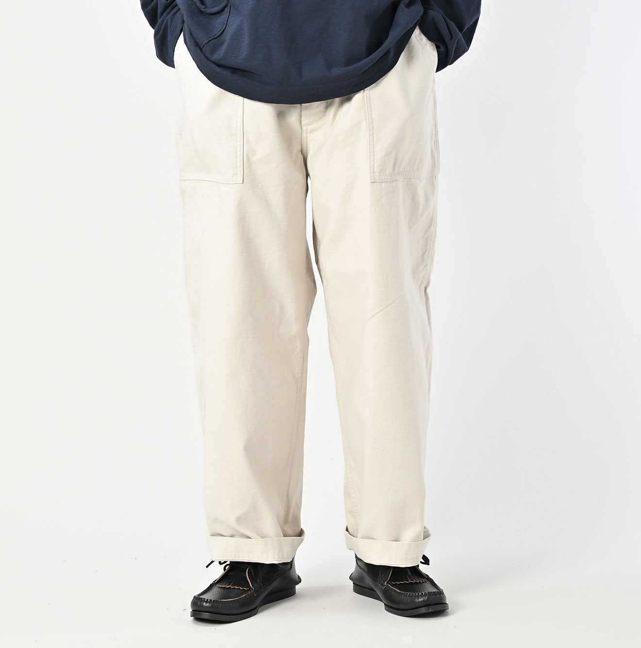 Back Satin 908 Wide Baker Pants Male Model