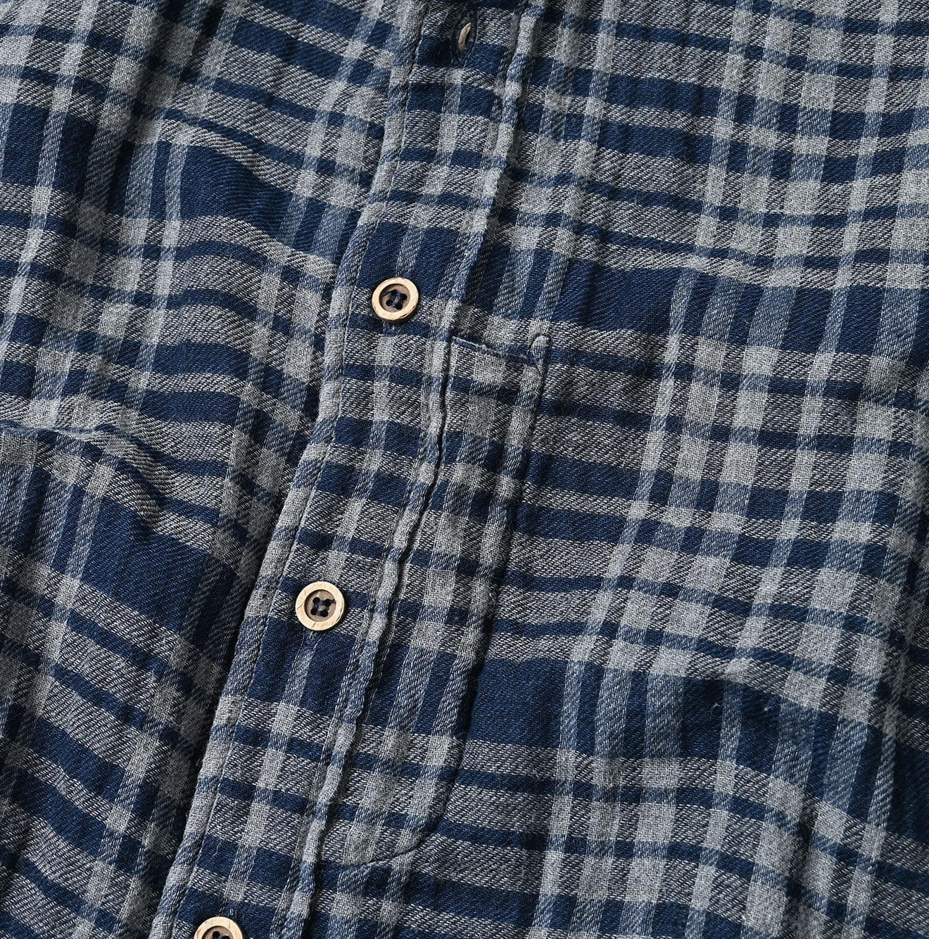 Indigo FuwaFuwa Double Woven 908 Lofer Shirt Detail