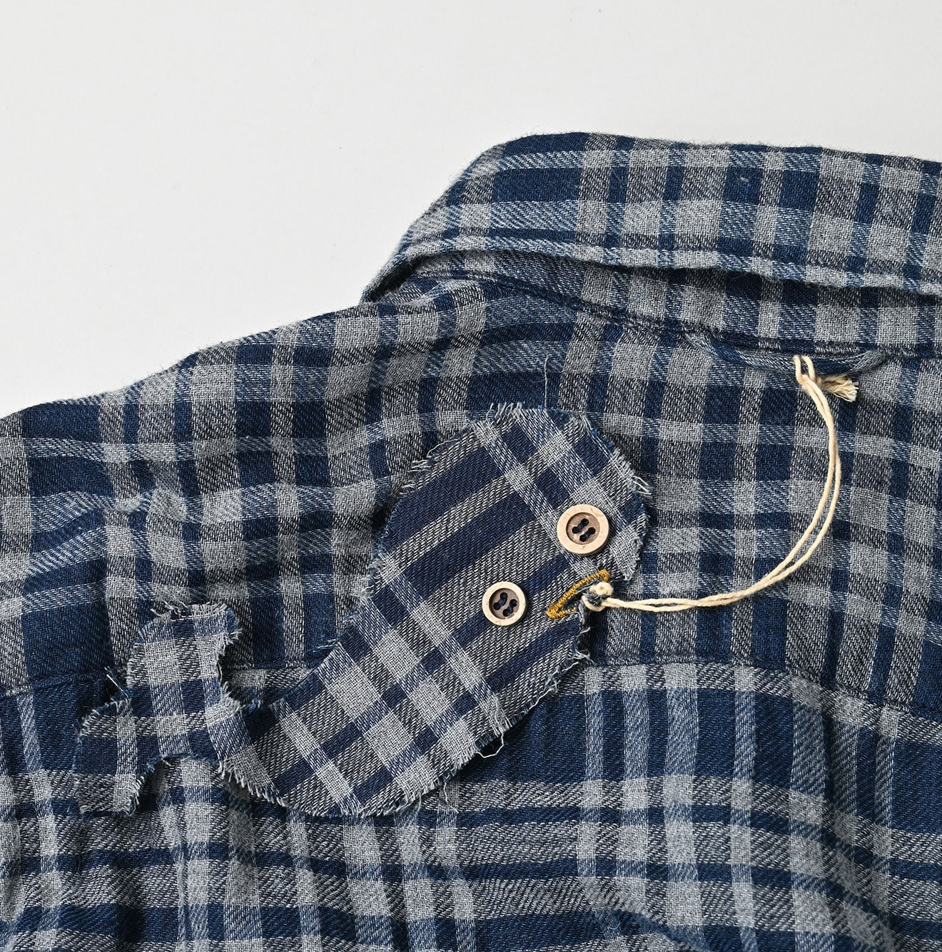 Indigo FuwaFuwa Double Woven 908 Lofer Shirt Detail