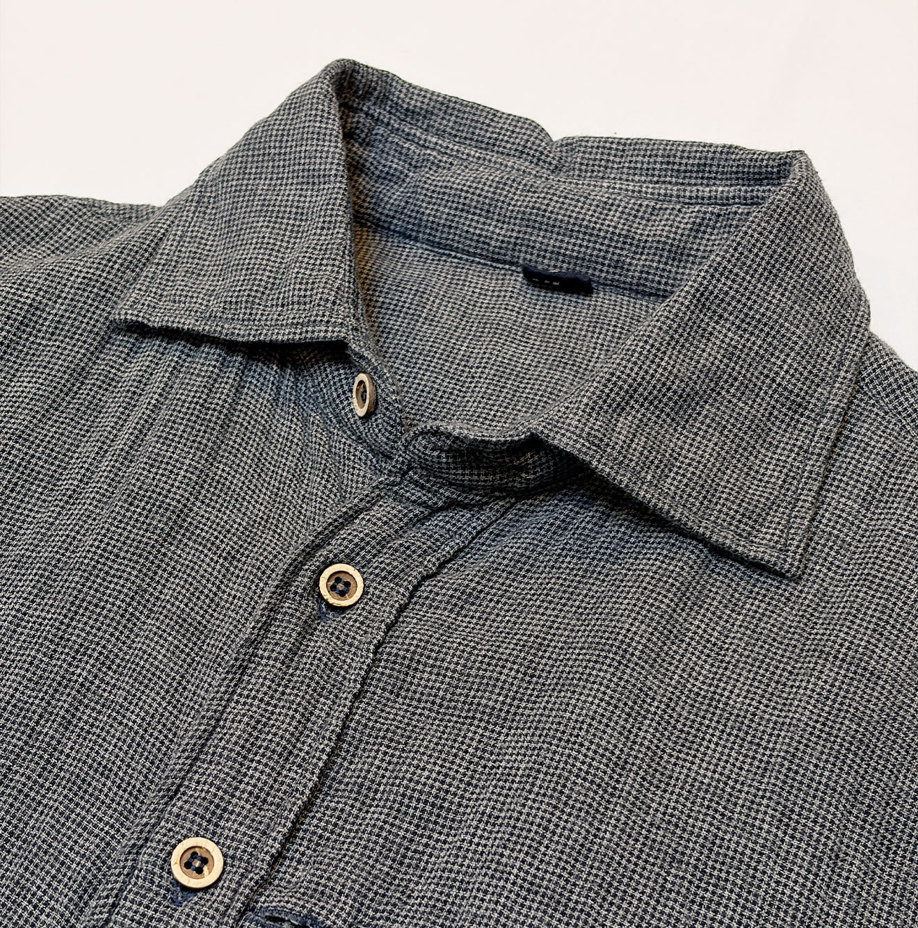 FuwaFuwa Double Woven 908 Loafer Shirt Detail