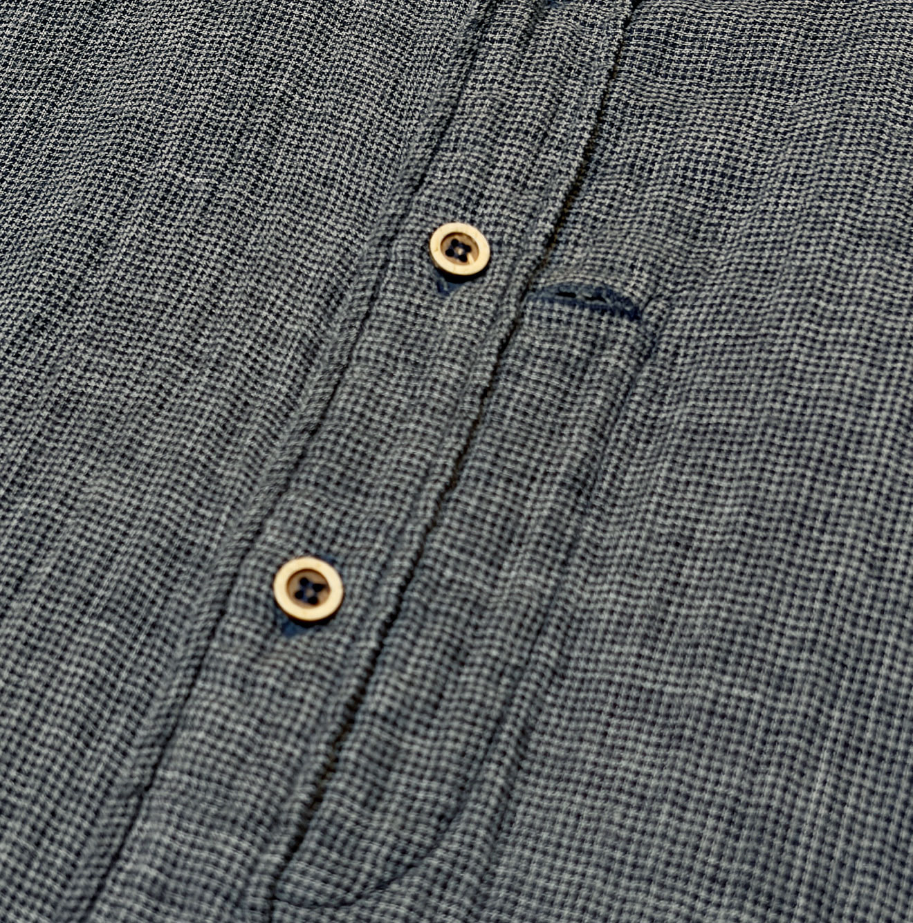 FuwaFuwa Double Woven 908 Loafer Shirt Detail