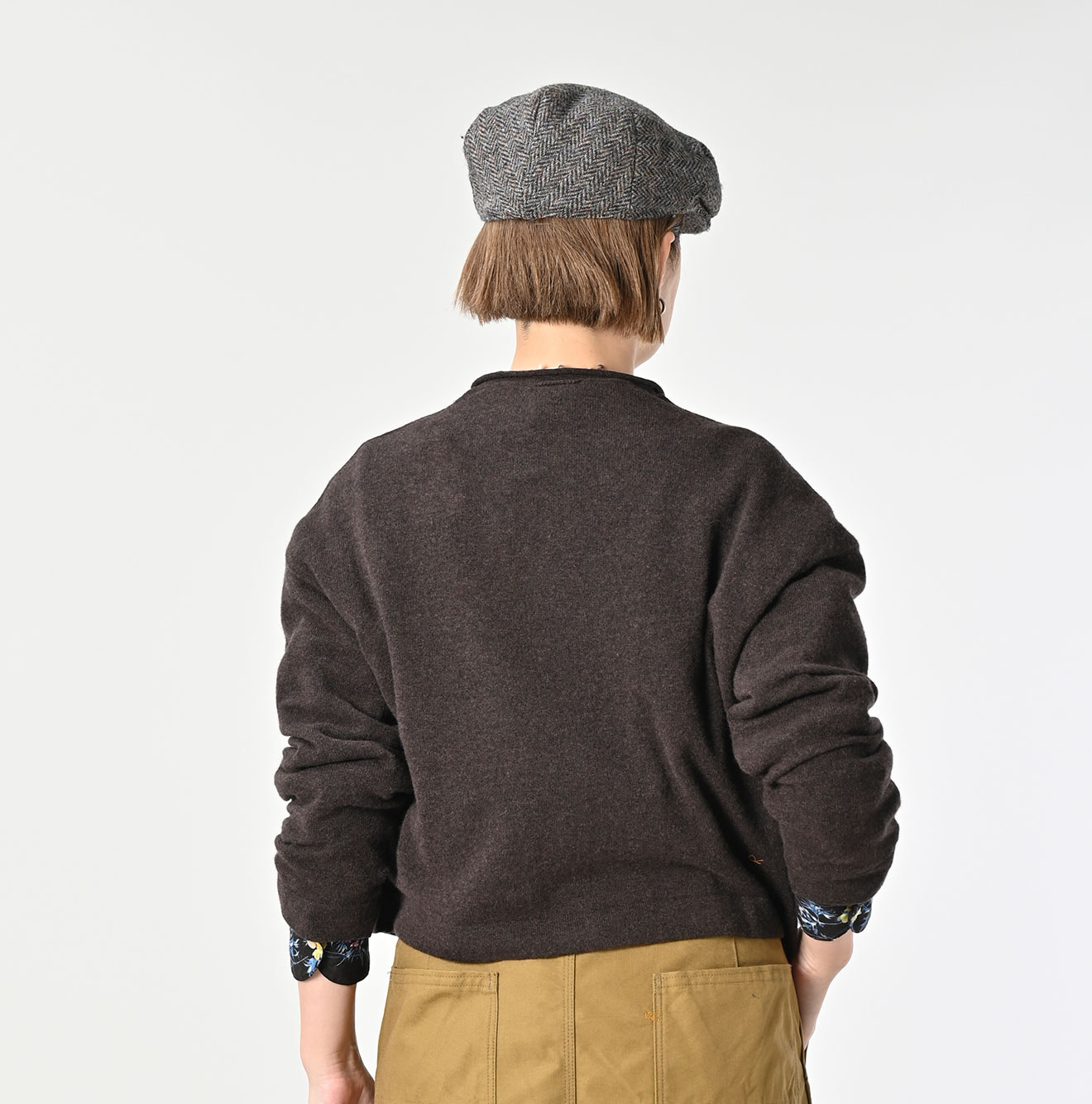Cashmere Cardigan Female Model