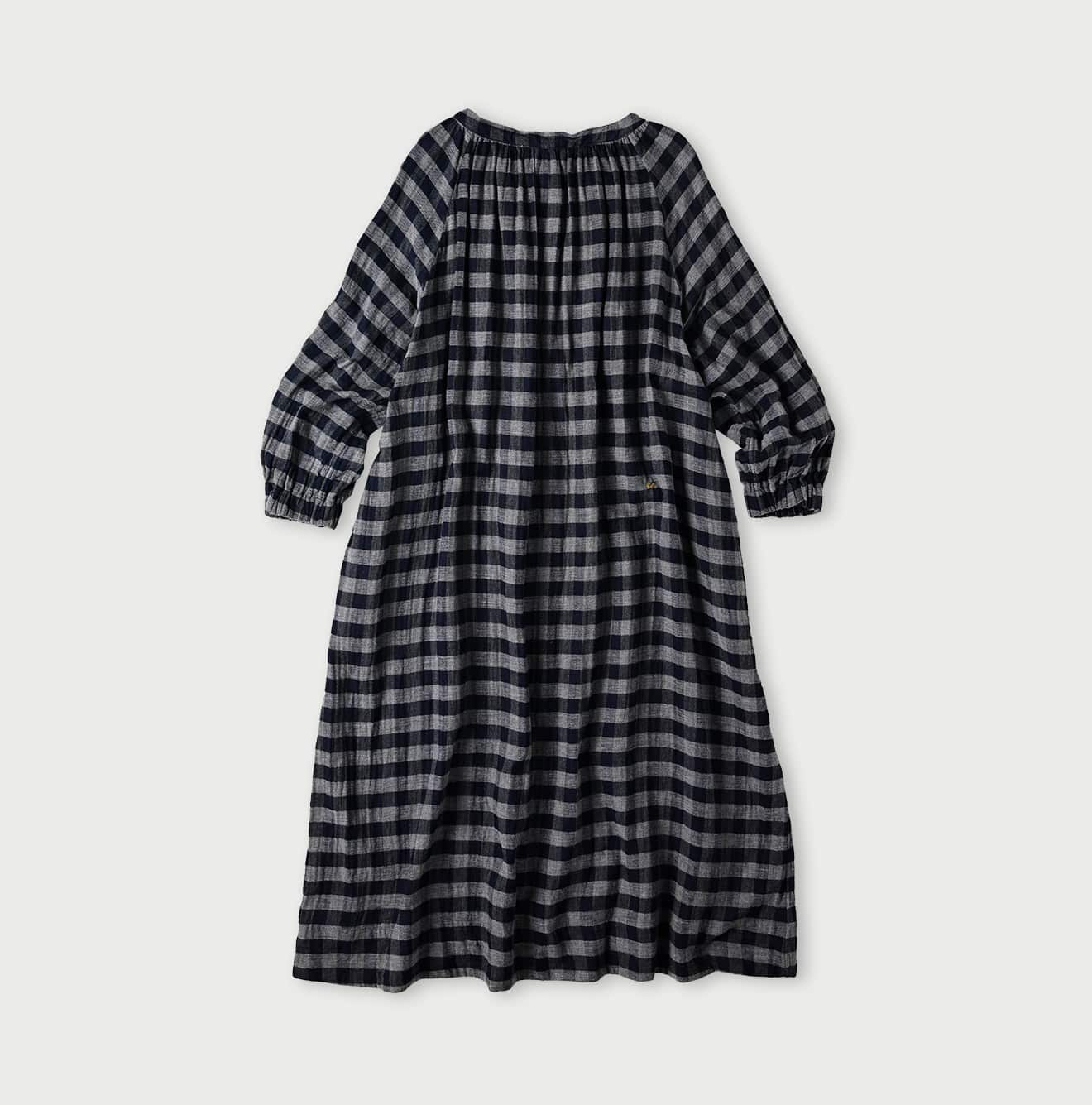 Indigo FuwaFuwa Double Woven Shirring Dress Back