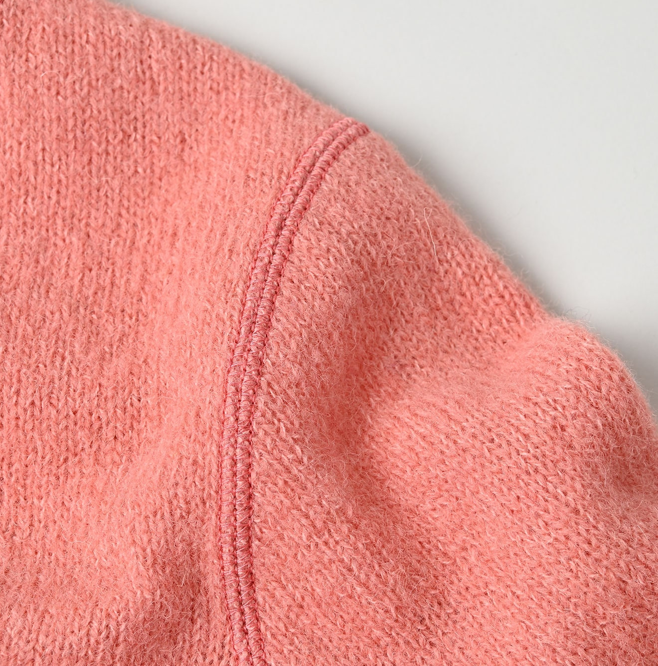 Shetland Wool Boiled Cardigan Detail