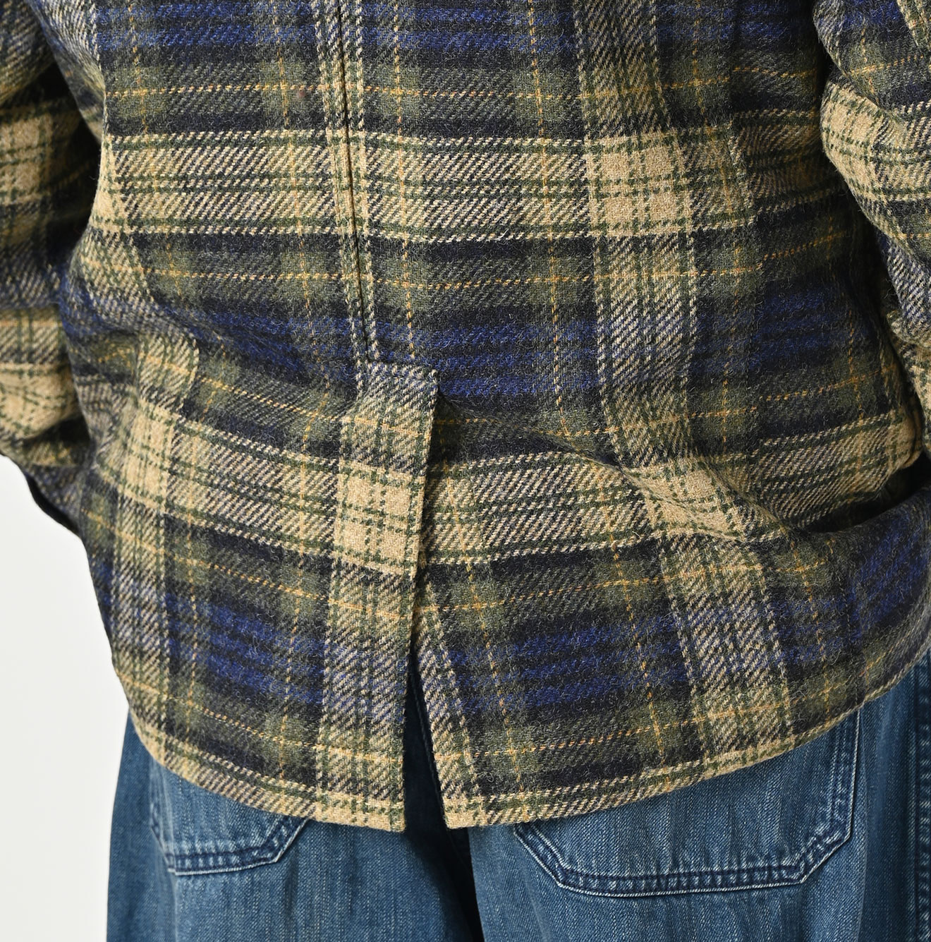 Wool Tartan 908 Miyuki Jacket Detail