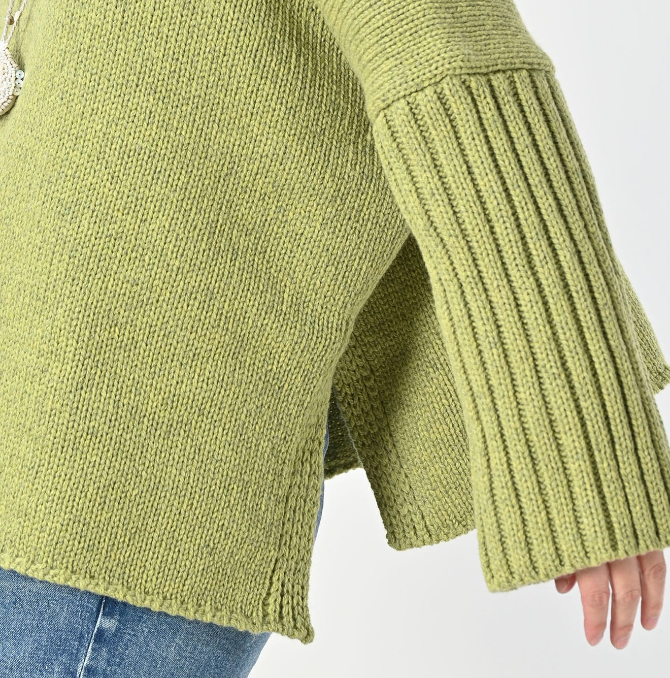 Cashmere Poncho Detail