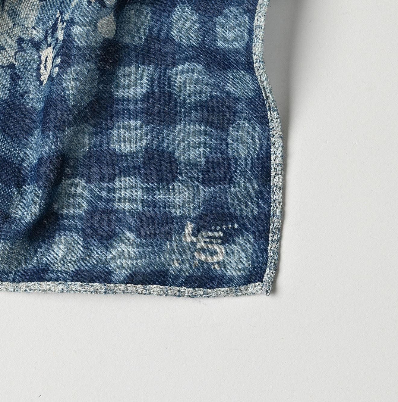 Indigo Supima Aya Gingham Check Flower Bandana Detail