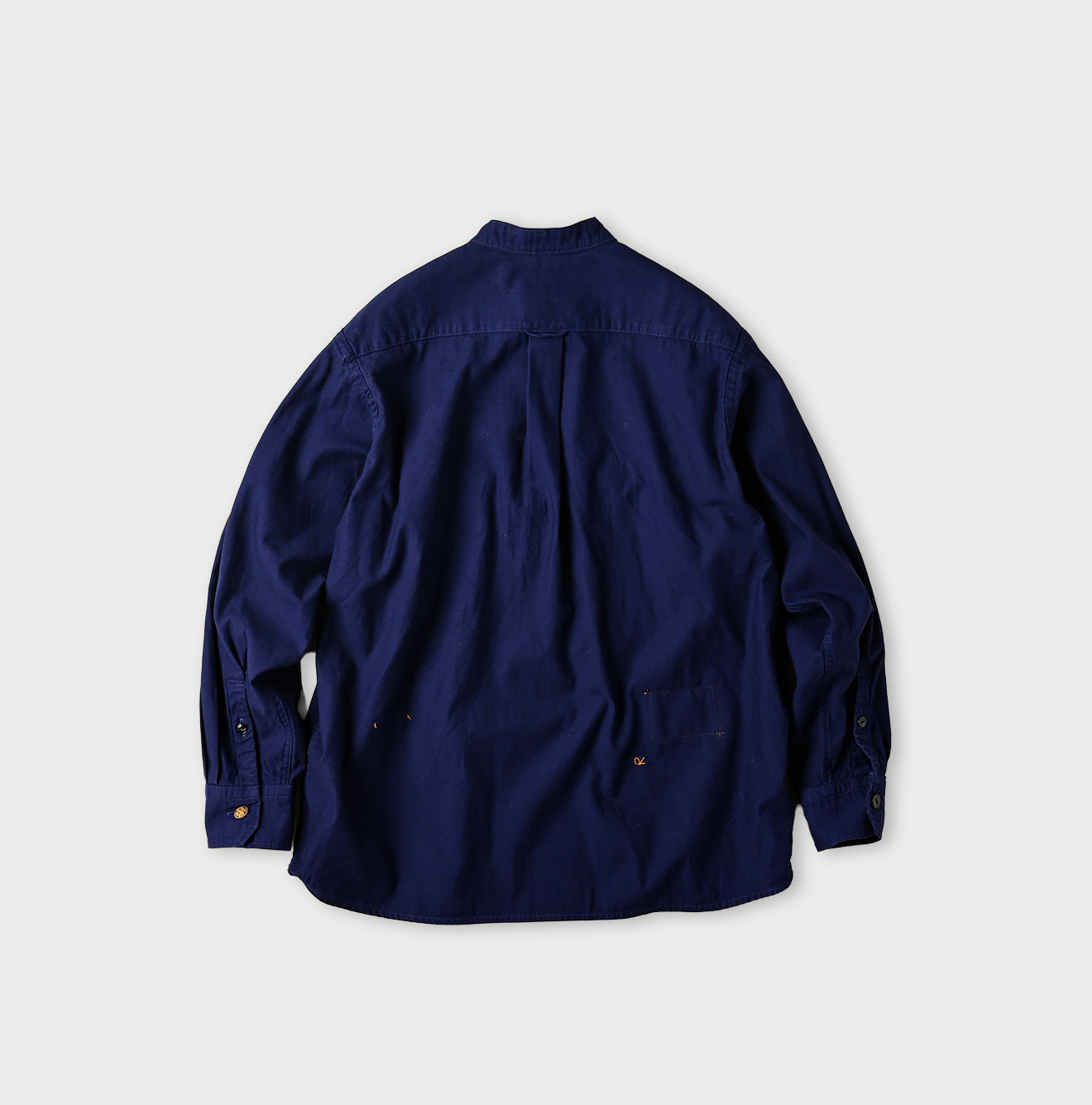 Thin Back Satin 908 Nîmes Shirt Back