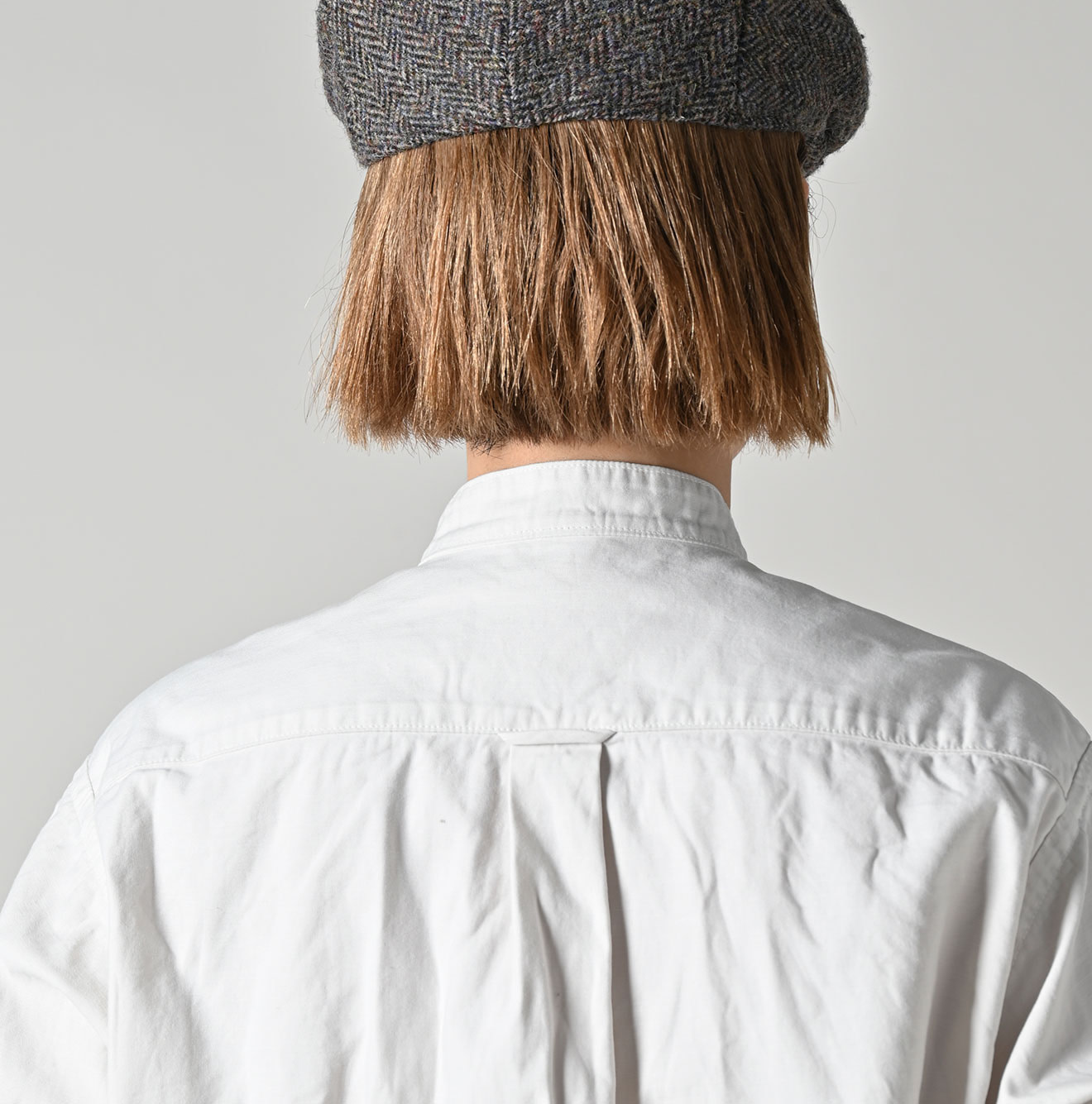 Thin Back Satin 908 Nîmes Shirt Detail