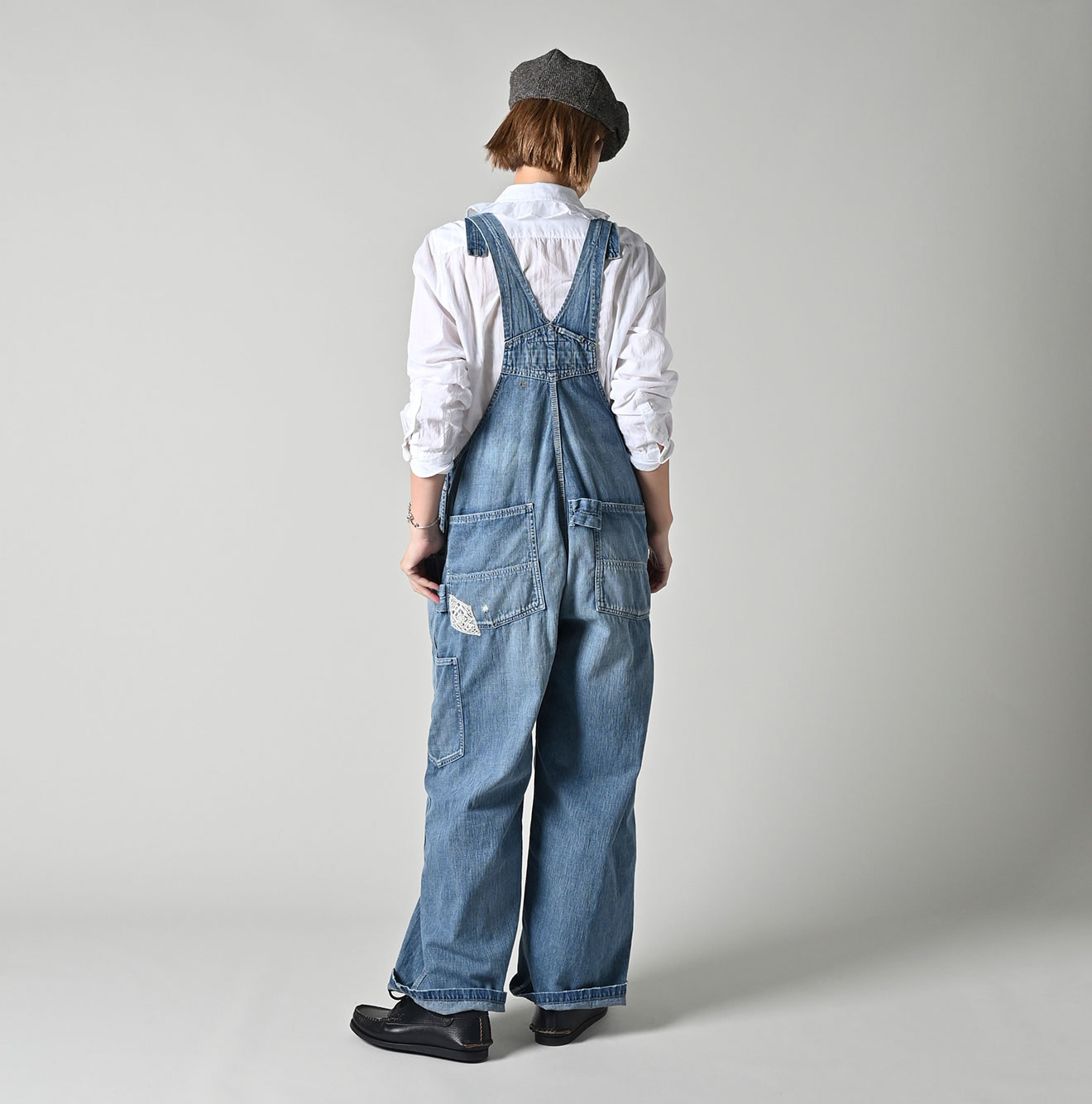 Mugihiko 908 Overalls APPARE Finish Lace Lace Female Model
