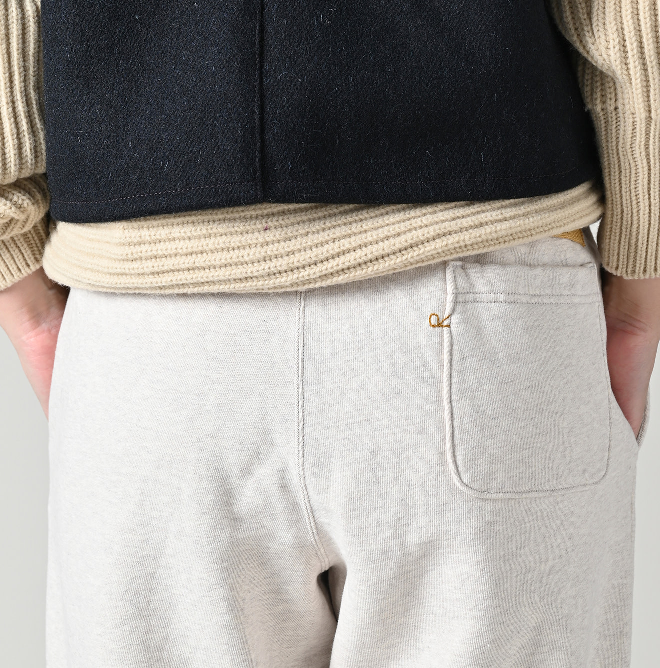 Top Heritage Urake 908 Sweatpants Detail