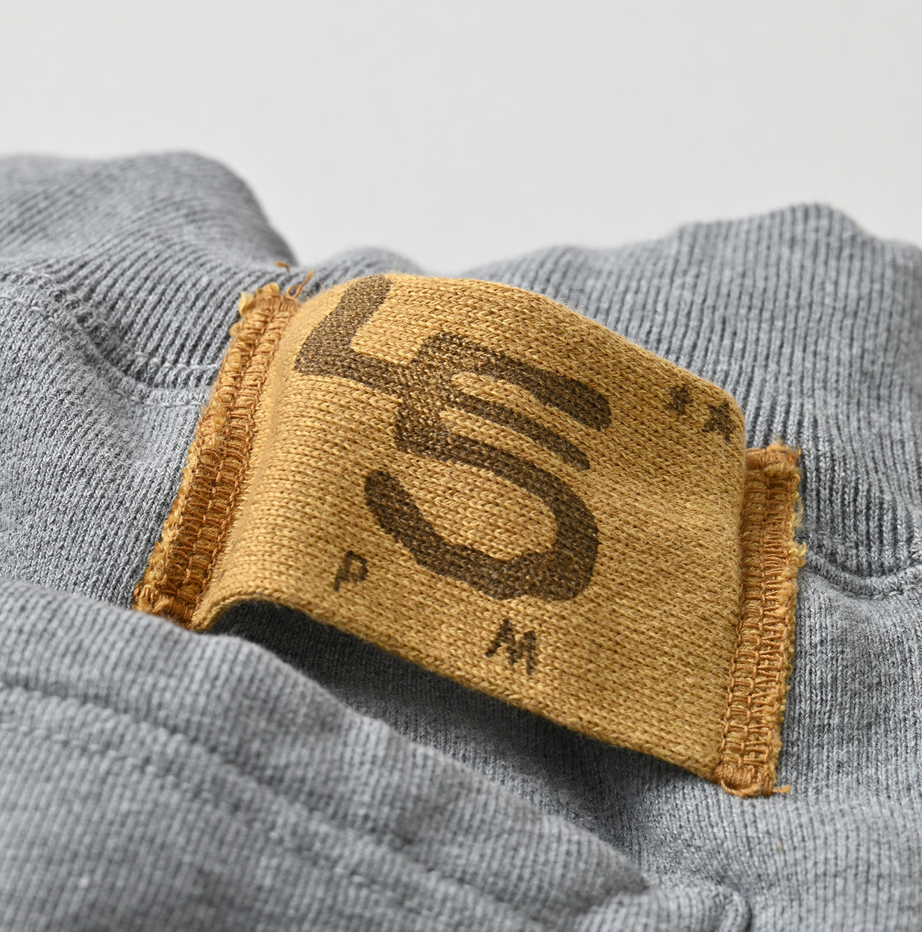 Top Heritage Urake 908 Sweatpants Detail