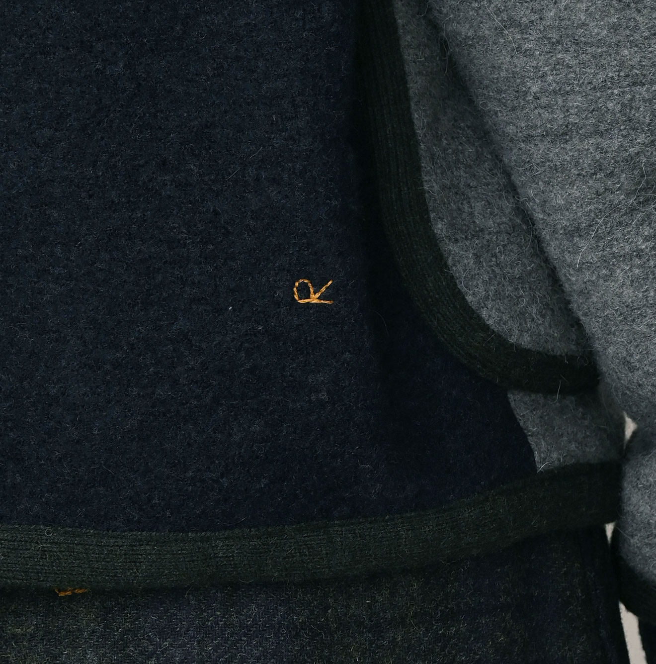 Crazy Boiled Wool Knit Tyrolean Cardigan Detail