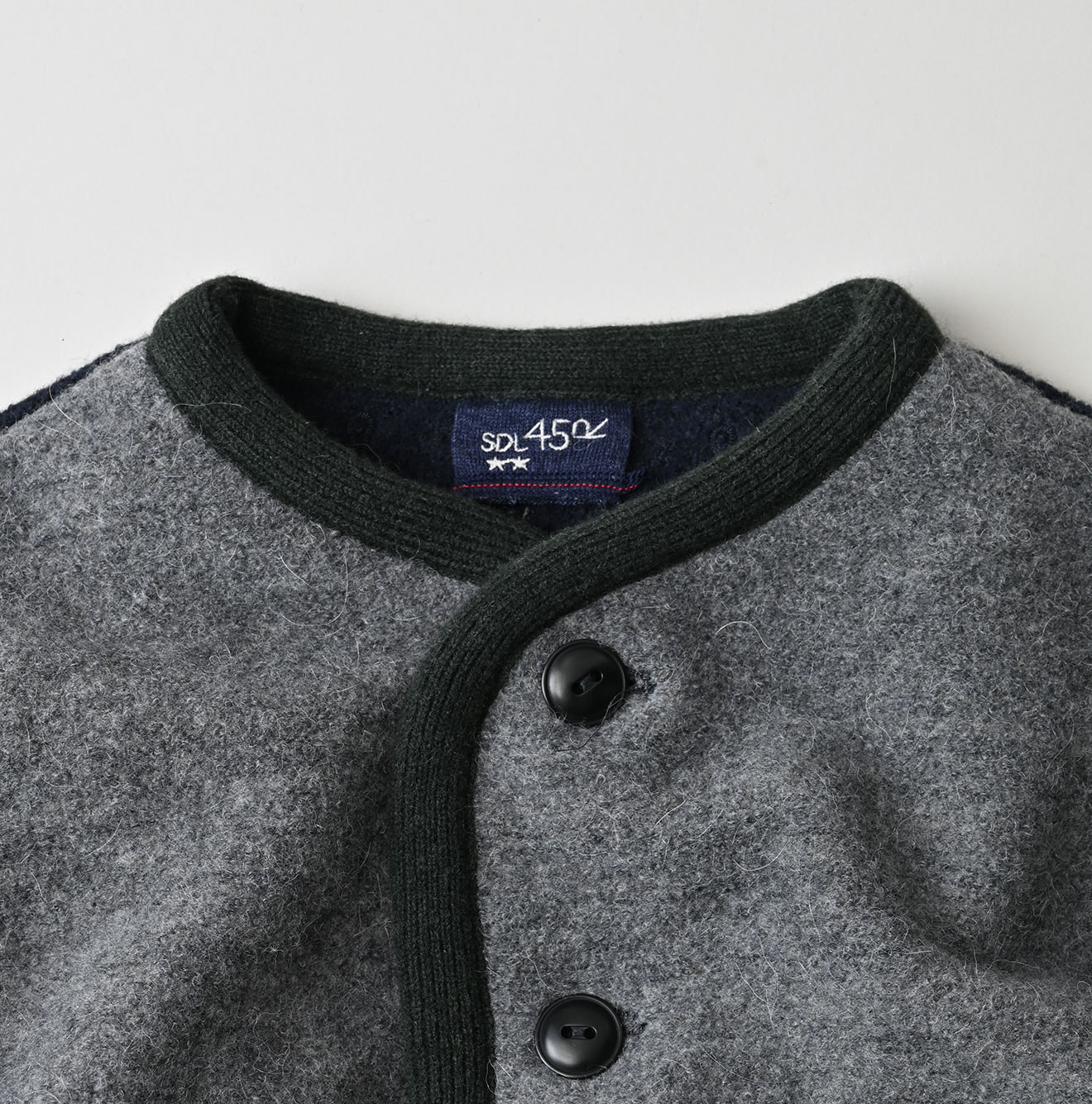 Crazy Boiled Wool Knit Tyrolean Cardigan Detail