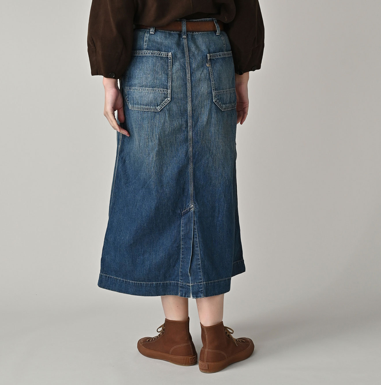 Mugihiko Denim Painter Skirt Zyu Female Model
