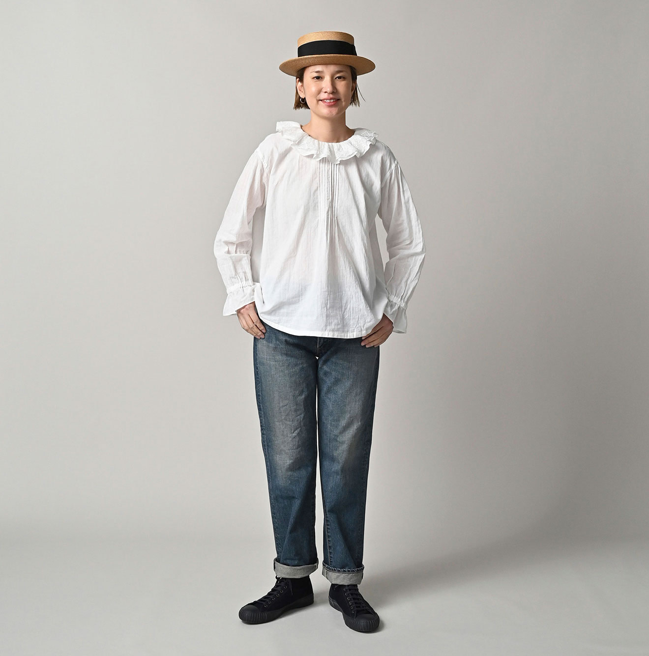 Rye Mugi Denim Crosby 89 Zyu Female Model