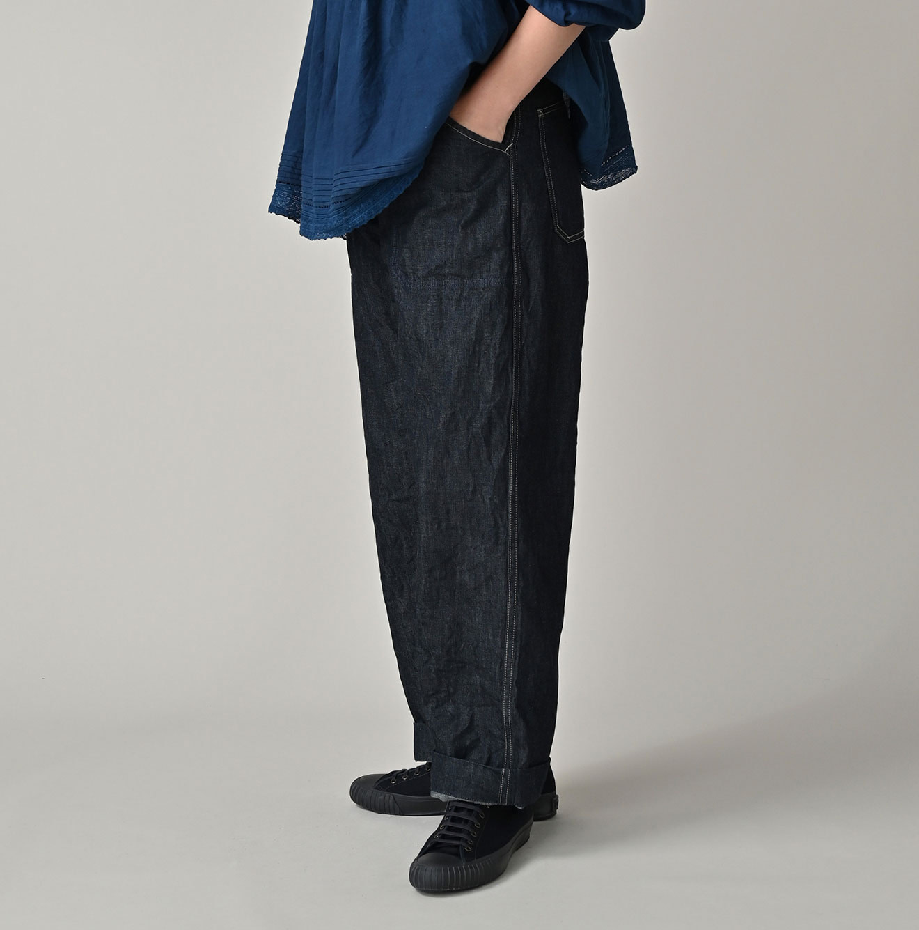 Mugihiko Denim Painter Pants Nou Female Model