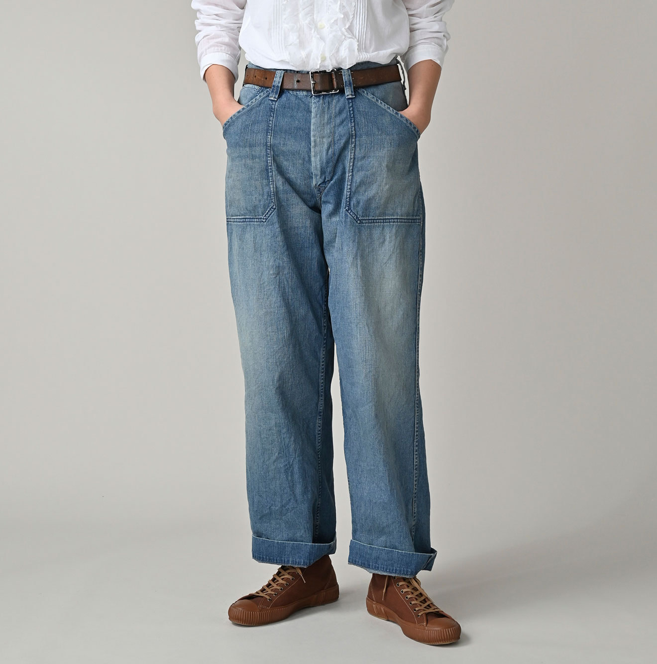 Mugihiko Denim 908 Painter Pants Tan Female Model