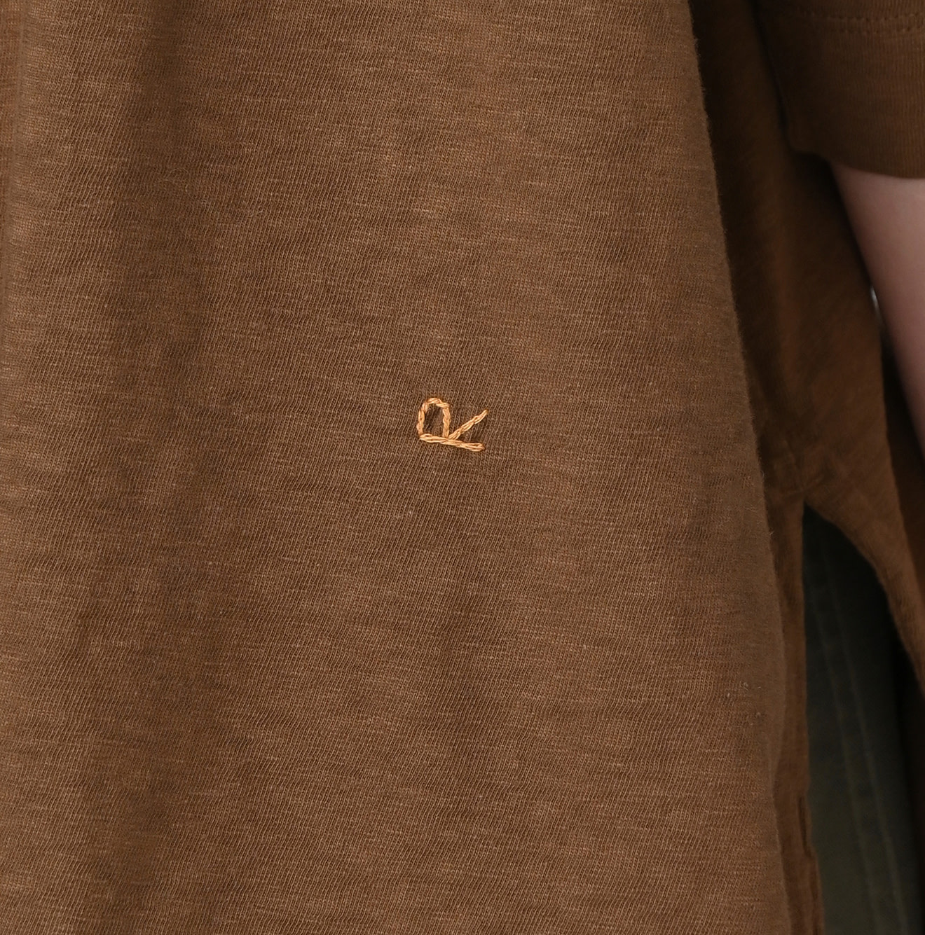 Tenjiku Big Slit T-shirt Detail