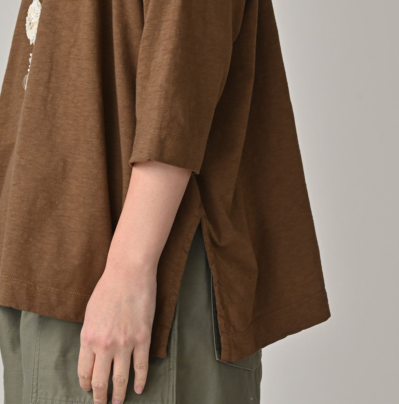 Tenjiku Big Slit T-shirt Detail