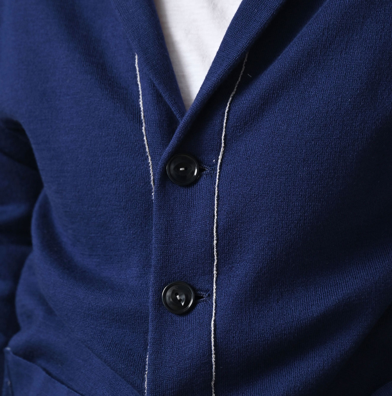 Smooth 908 Shawl Cardigan Detail