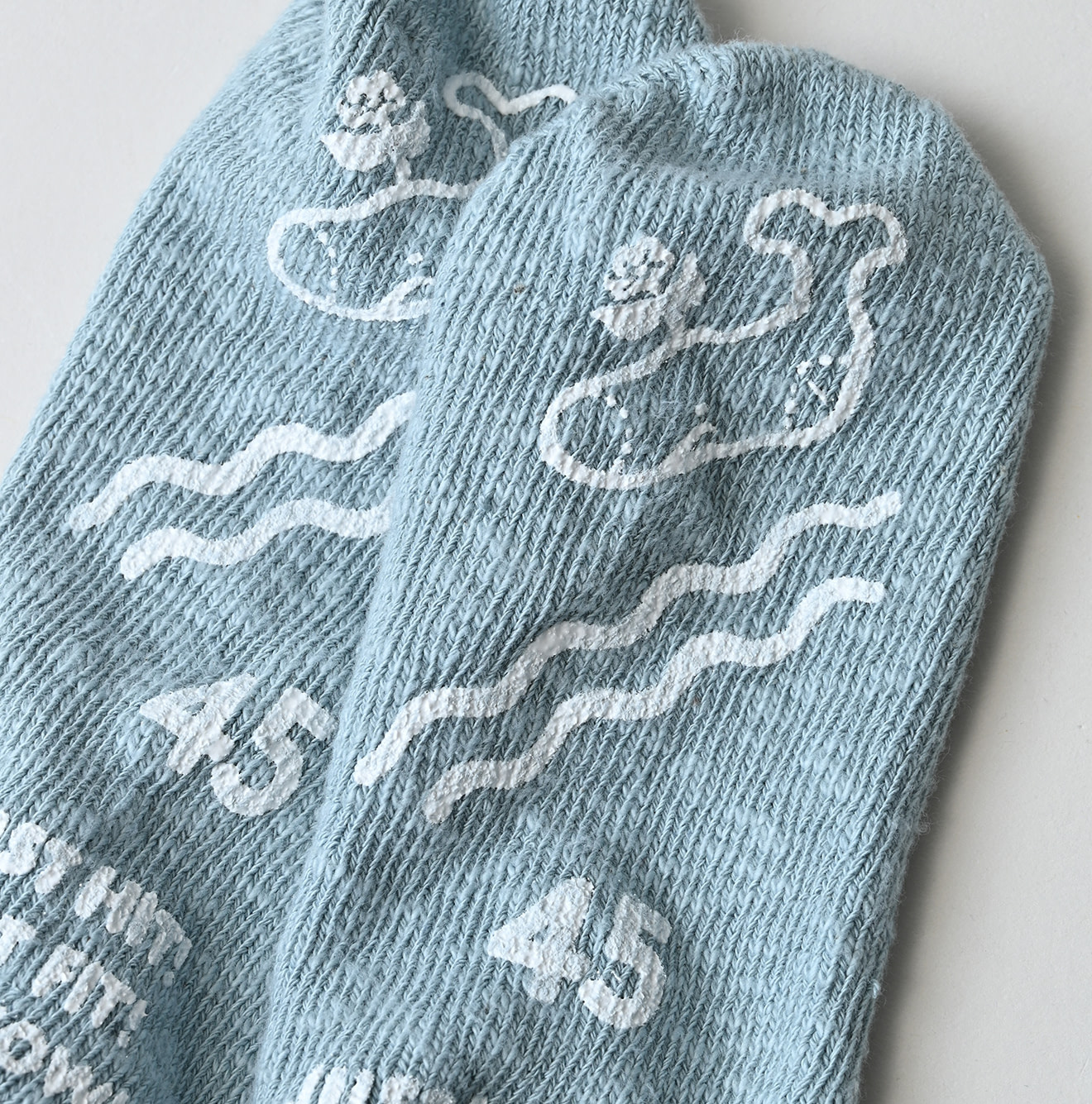 Plant Dyed Dozume Tenjiku Socks Detail