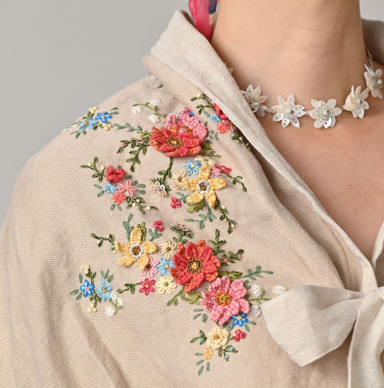 Linen Layered Embroidery Bolero Detail