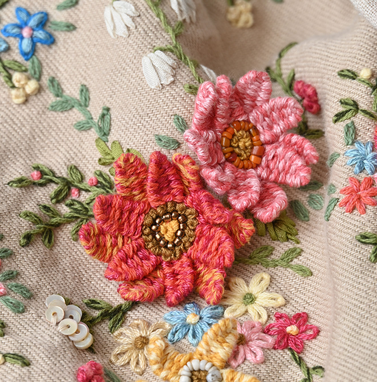 Linen Layered Embroidery Bolero Detail