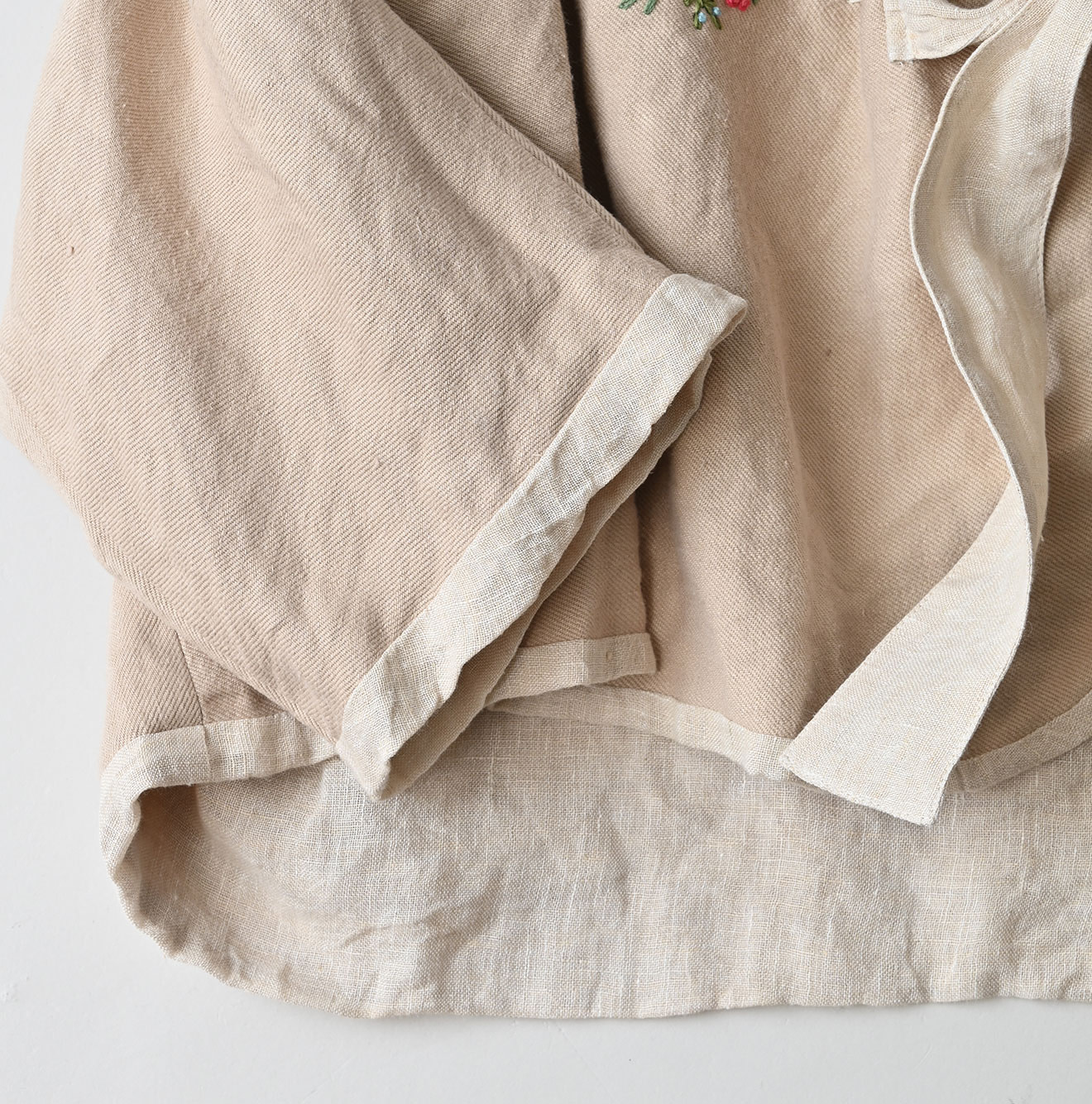 Linen Layered Embroidery Bolero Detail