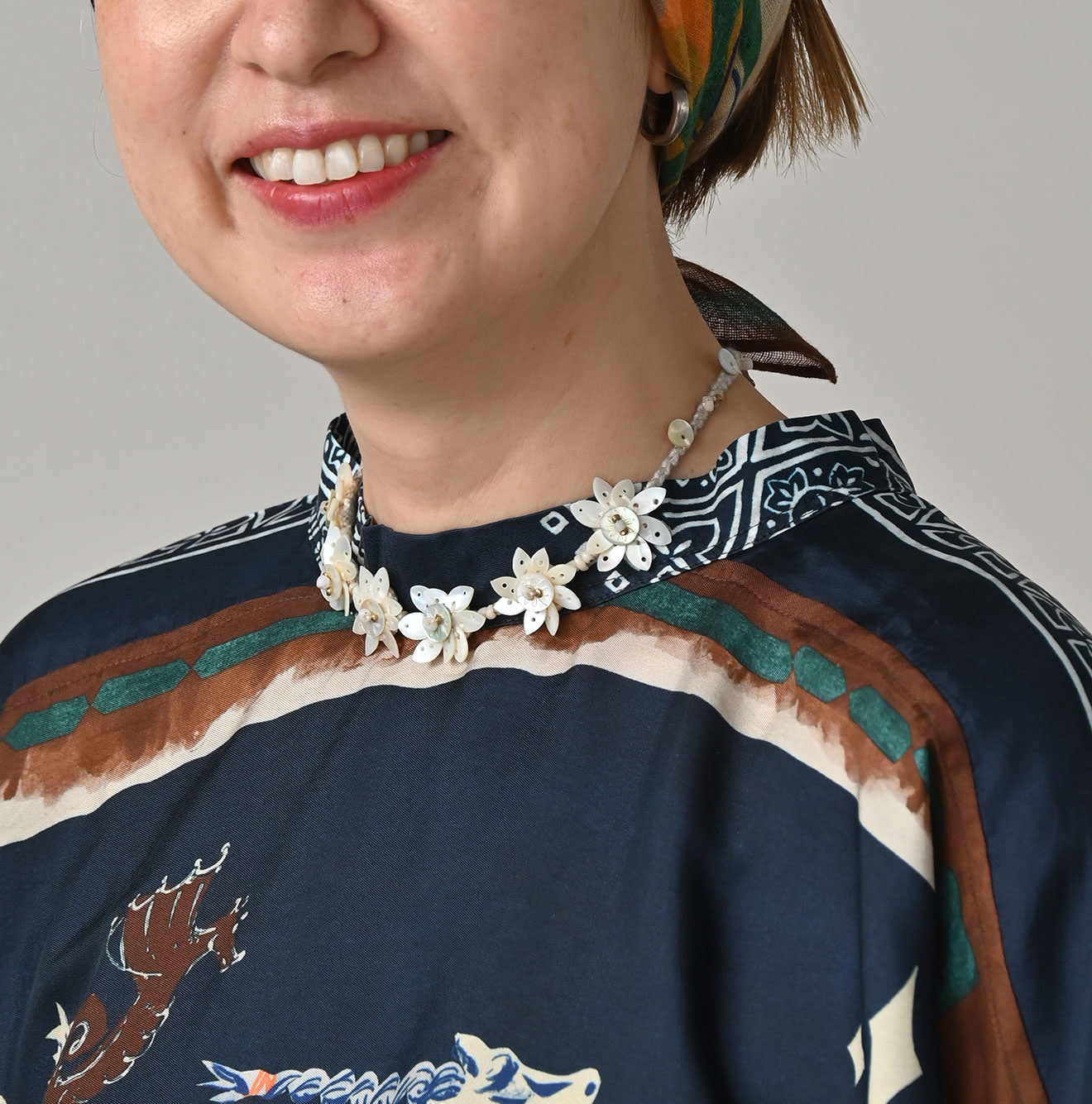 Picture Book Bandana Blouse Detail