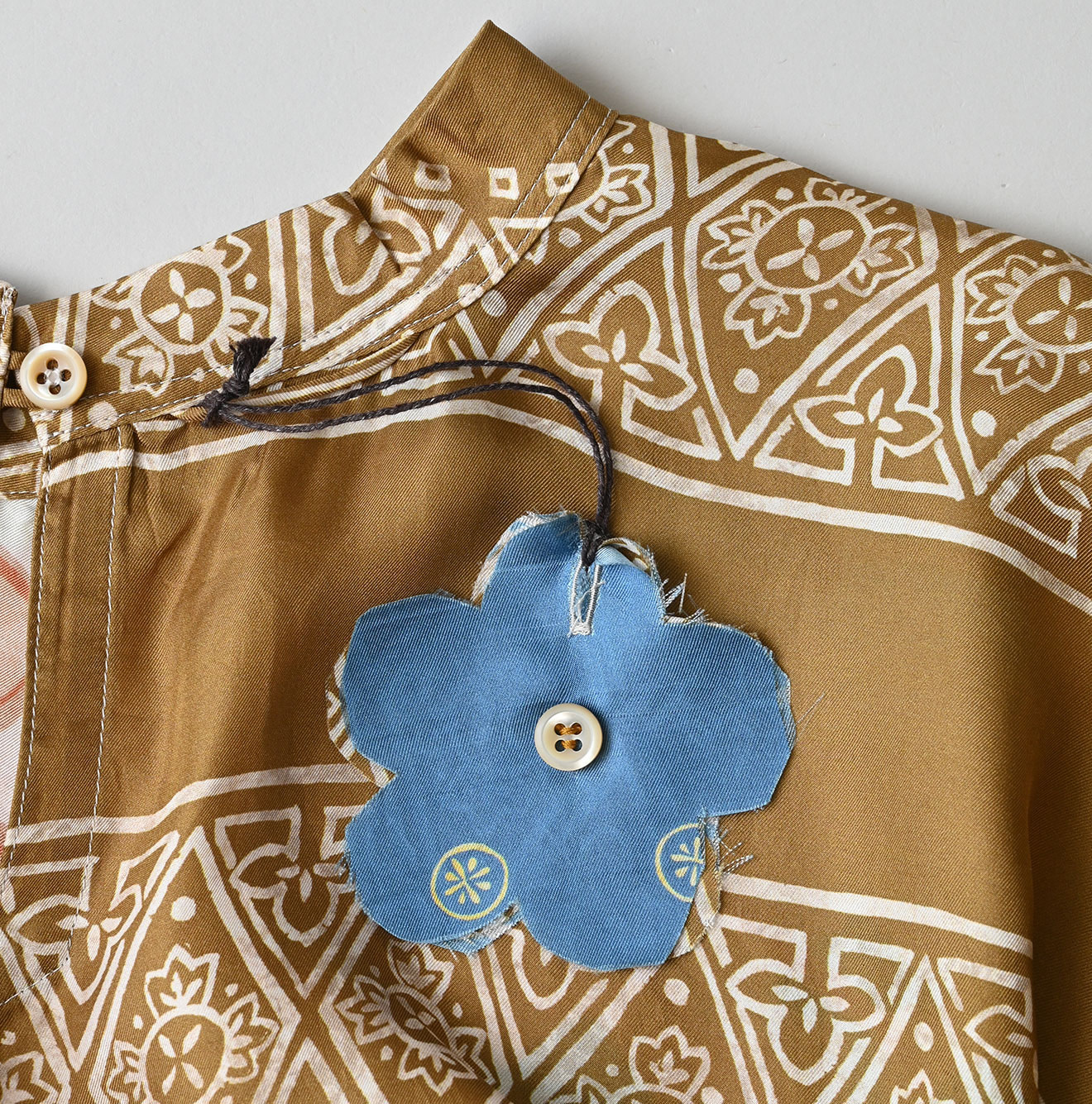 Picture Book Bandana Blouse Detail