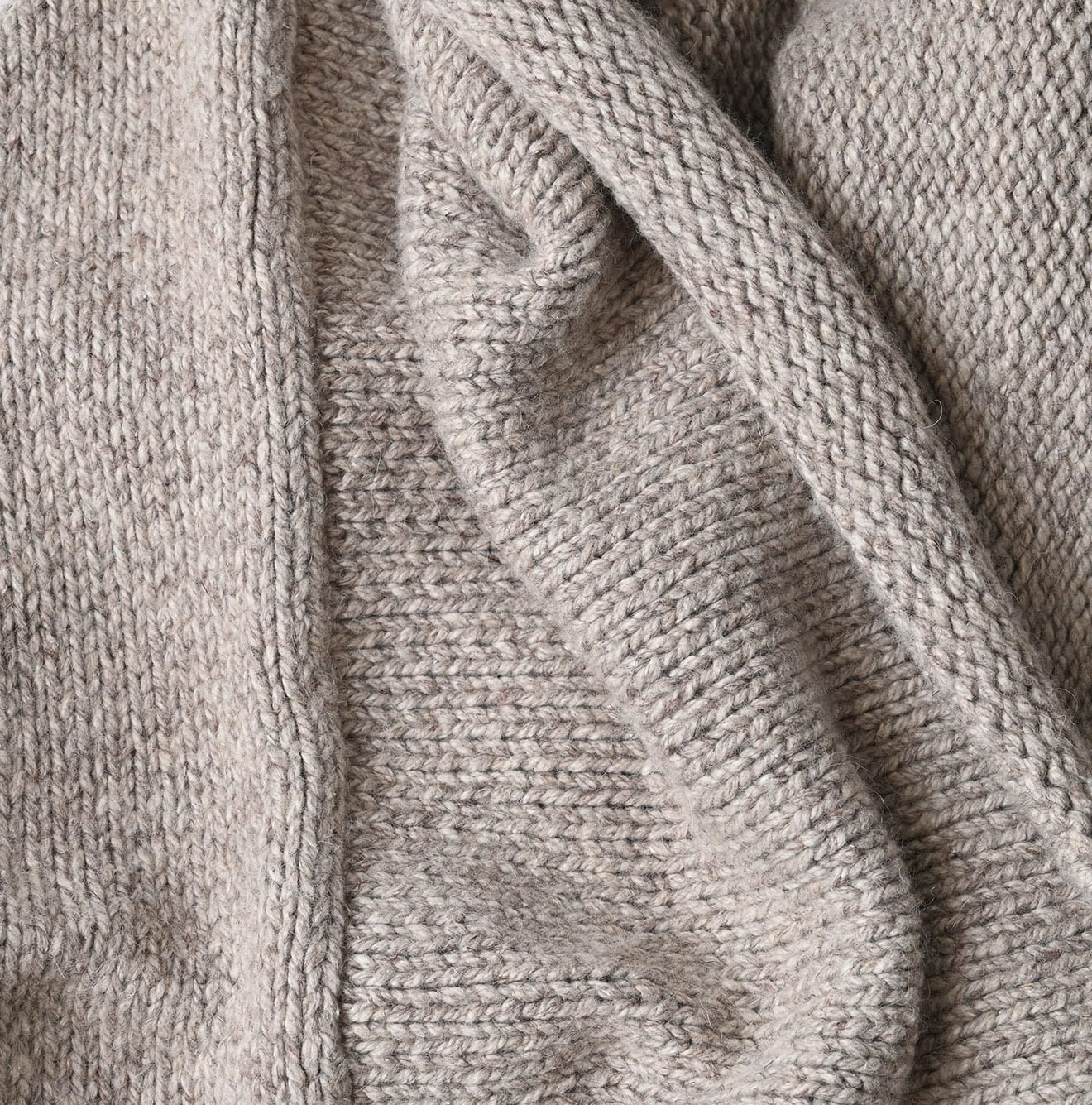 Cashmere Linen Cache-Coeur Detail