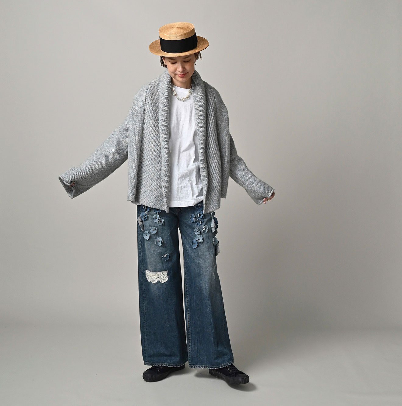 Cashmere Linen Cache-Coeur Female Model