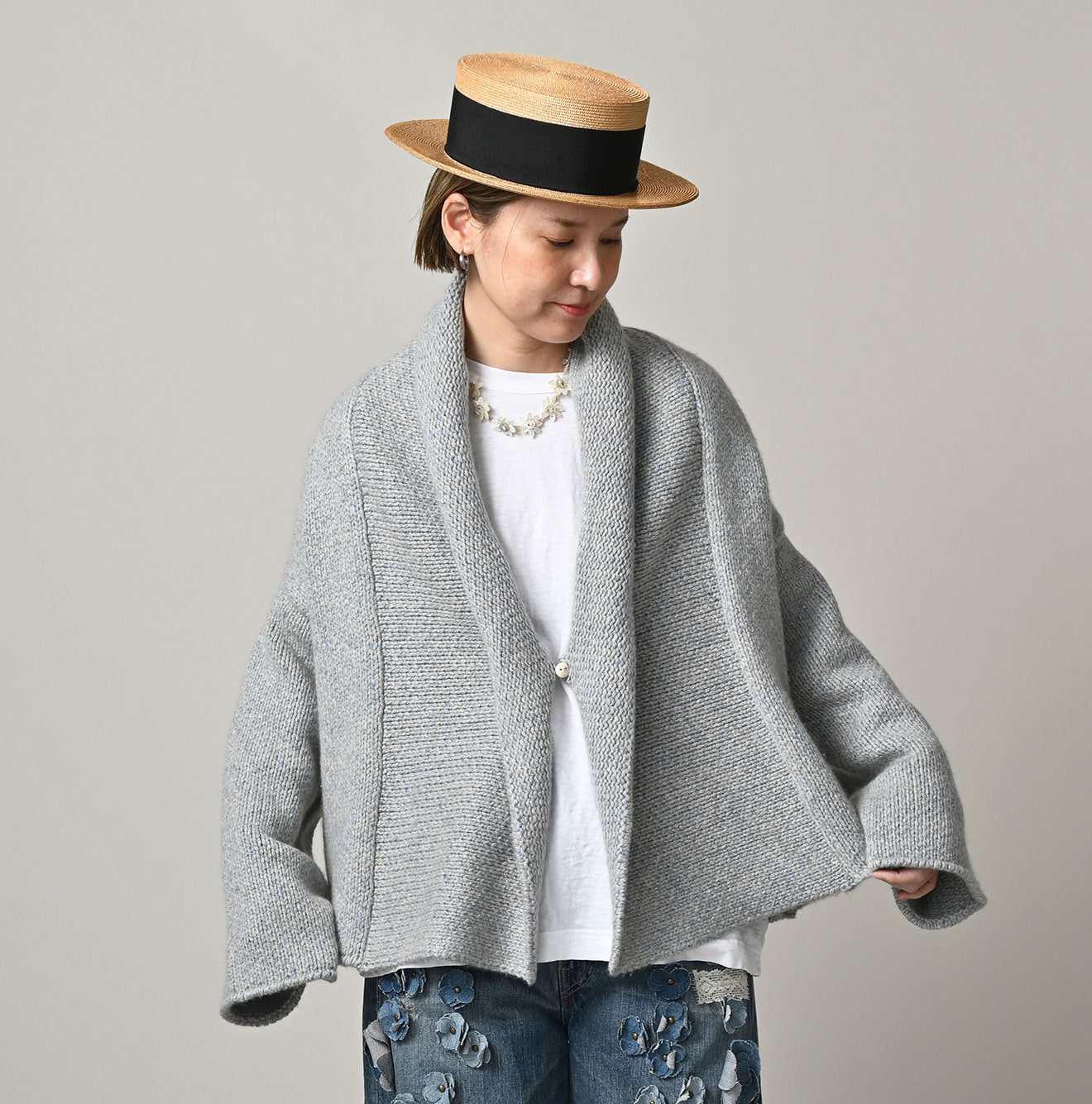 Cashmere Linen Cache-Coeur Female Model