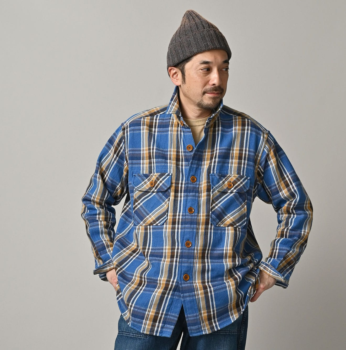 Zakkuri Indian Flannel 908 Over Shirt Male Model