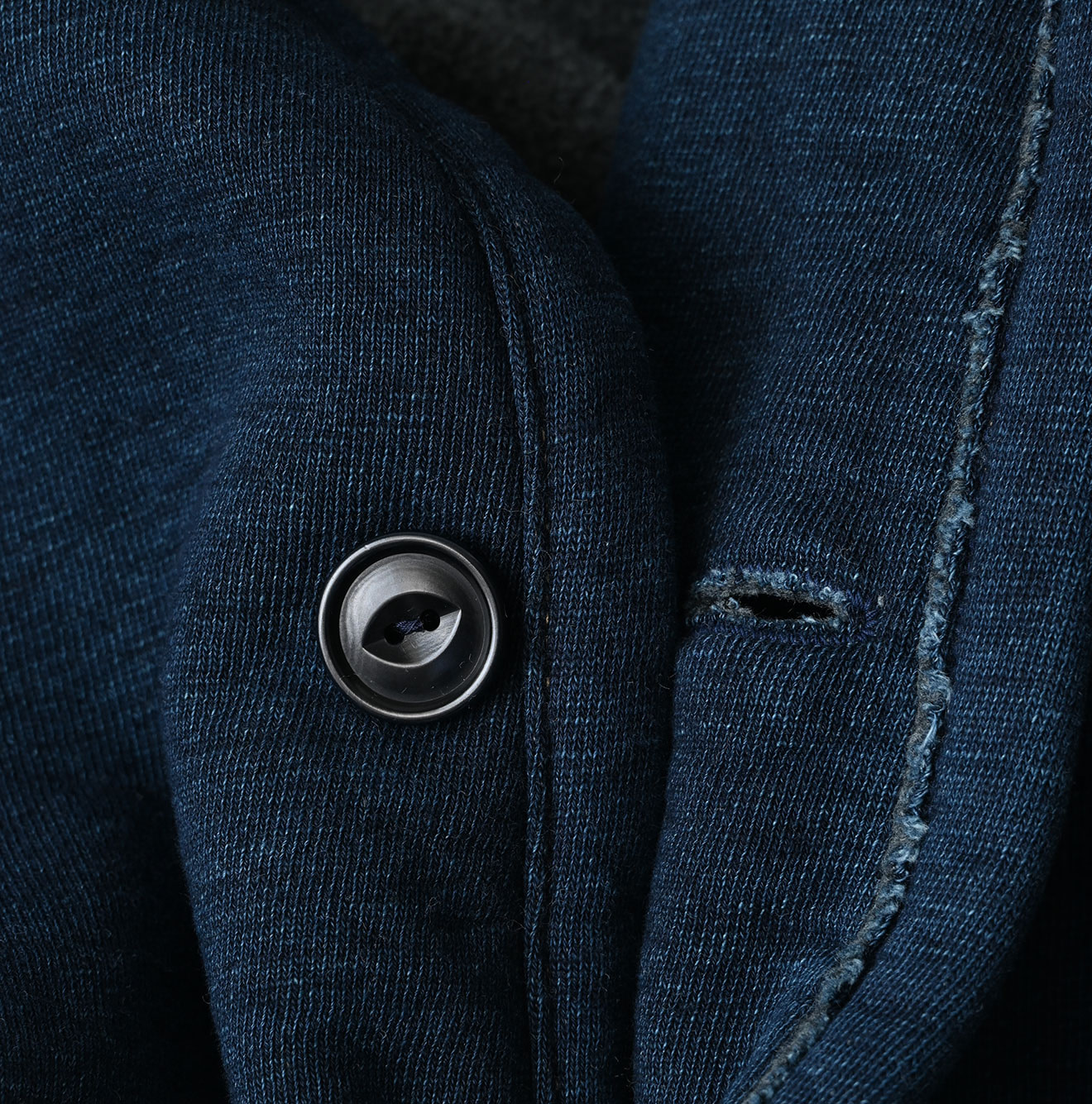 Indigo Heritage Urake 908 Binder Cardigan Detail