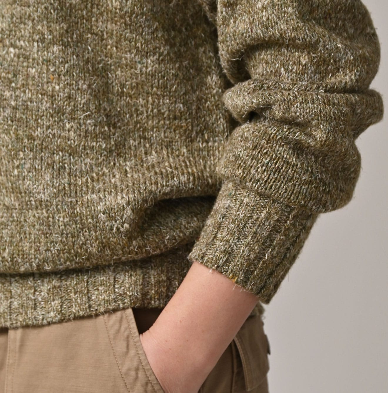 Cashmere Linen Raglan Sleeve Sweatshirt MEN Detail