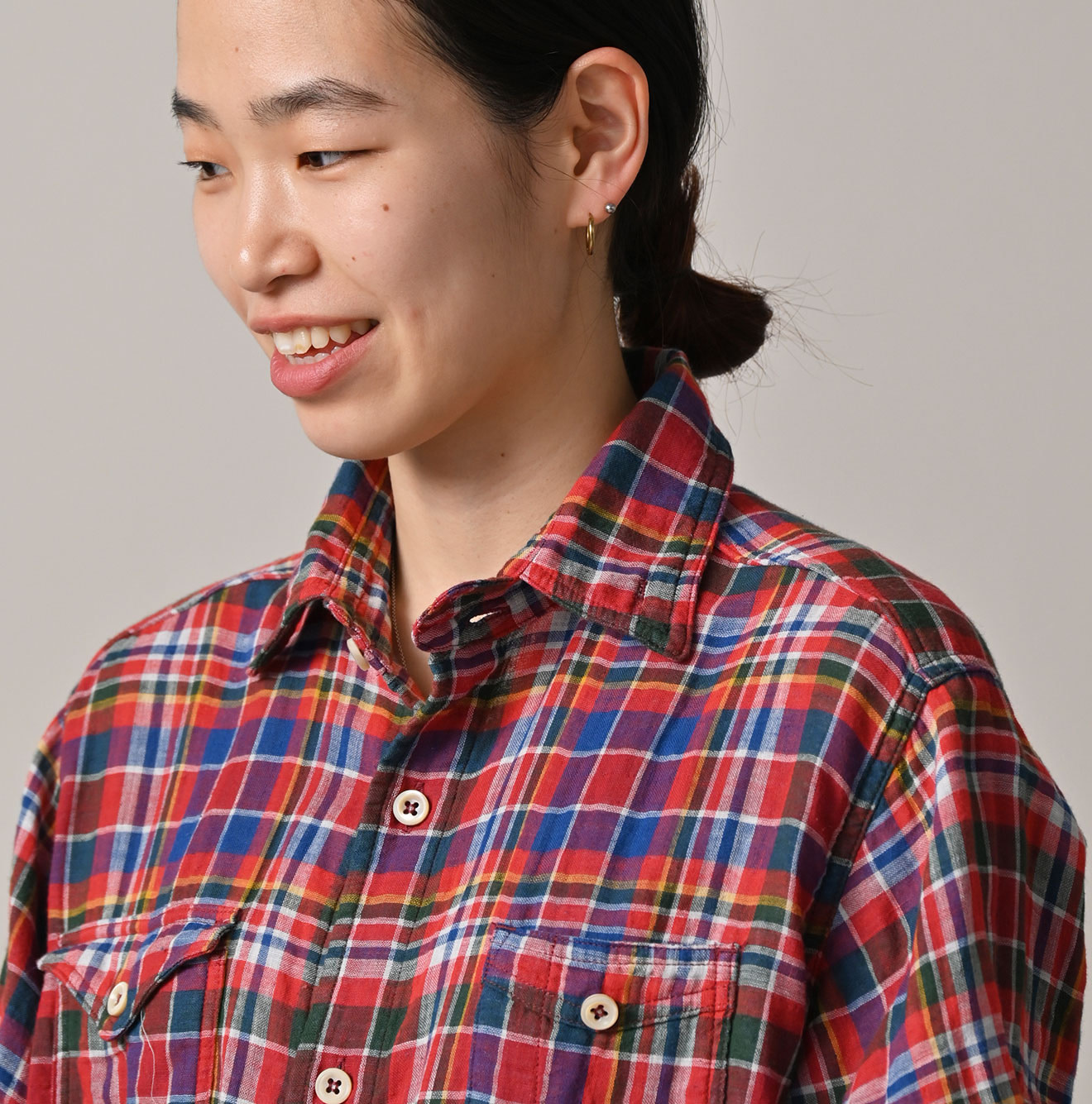 Gauze Double Woven 908 Gatcha-Pocket Shirt Detail