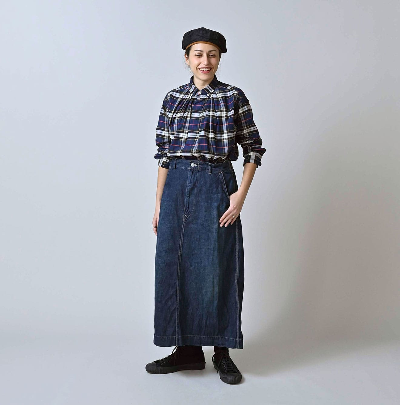 Work Indigo Painter Skirt Zyu Female Model