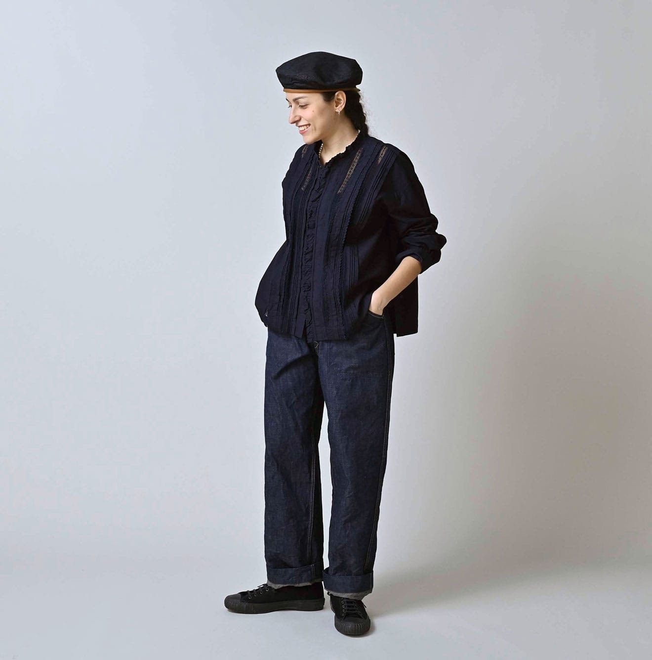 Work Indigo 908 Painter Pants Female Model