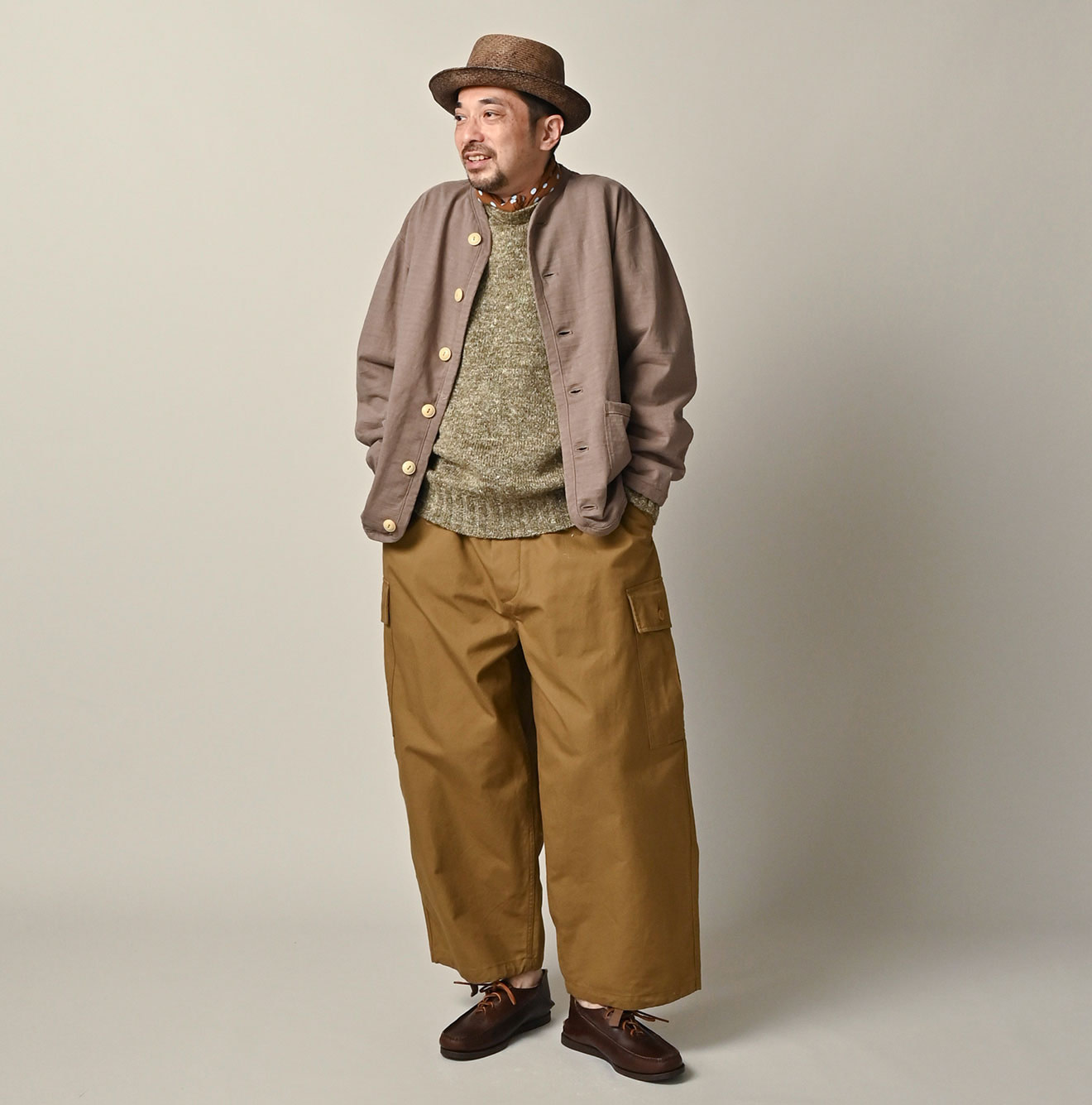 Dekoboko Tenjiku 908 Binder Cardigan Male Model