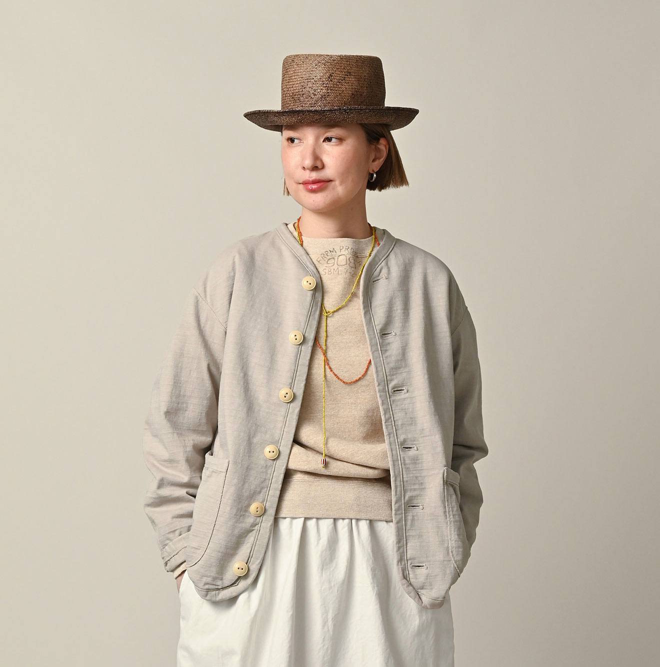 Dekoboko Tenjiku 908 Binder Cardigan Female Model