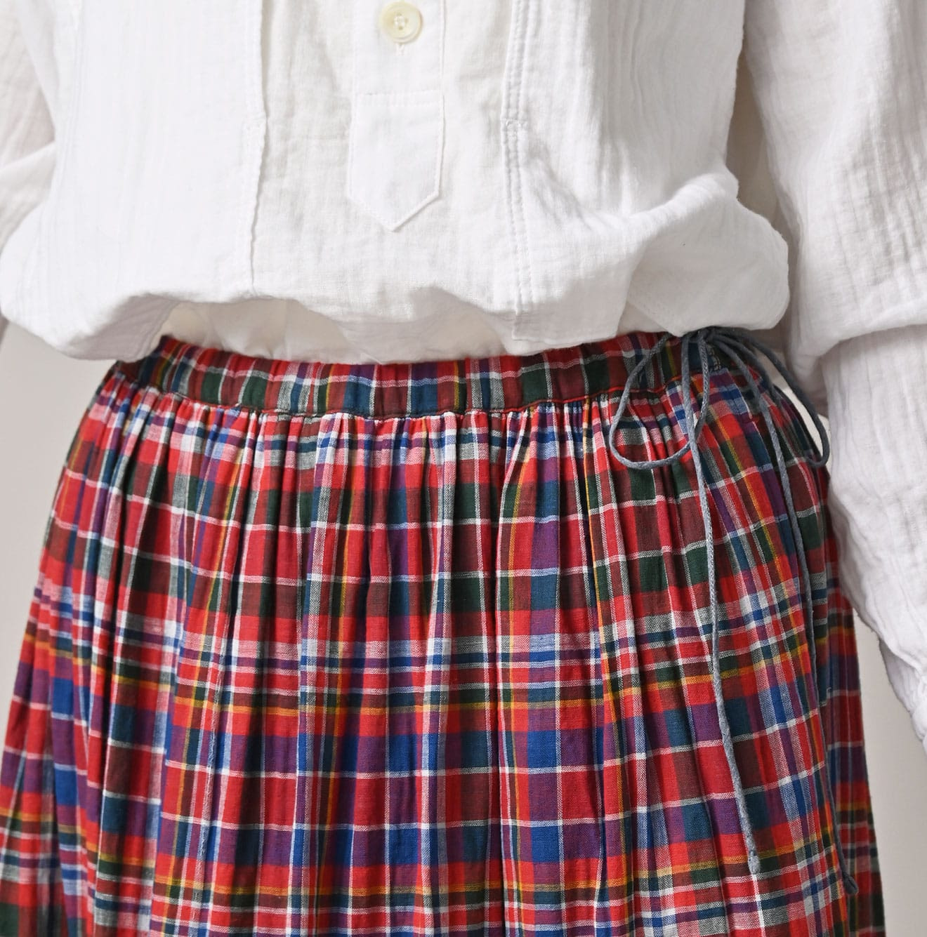 Gauze Double Woven Tuck Skirt Detail