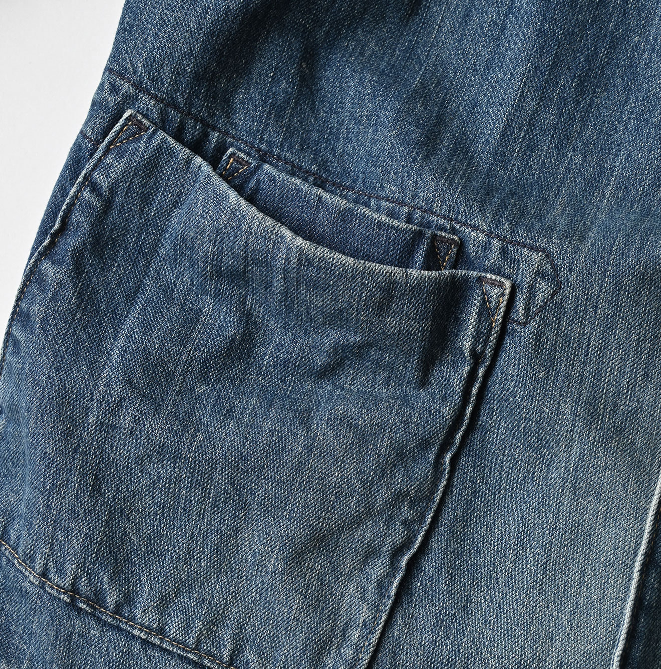 Rye Mugi Denim 908 Jacquarde Distressed Detail