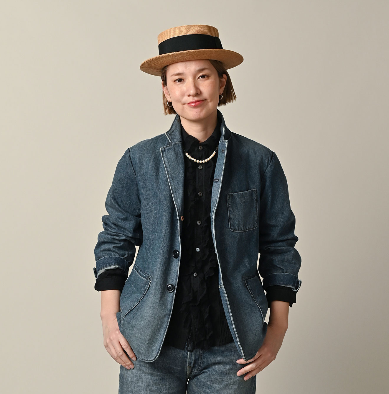 Rye Mugi Denim 908 Jacquarde Distressed Female Model