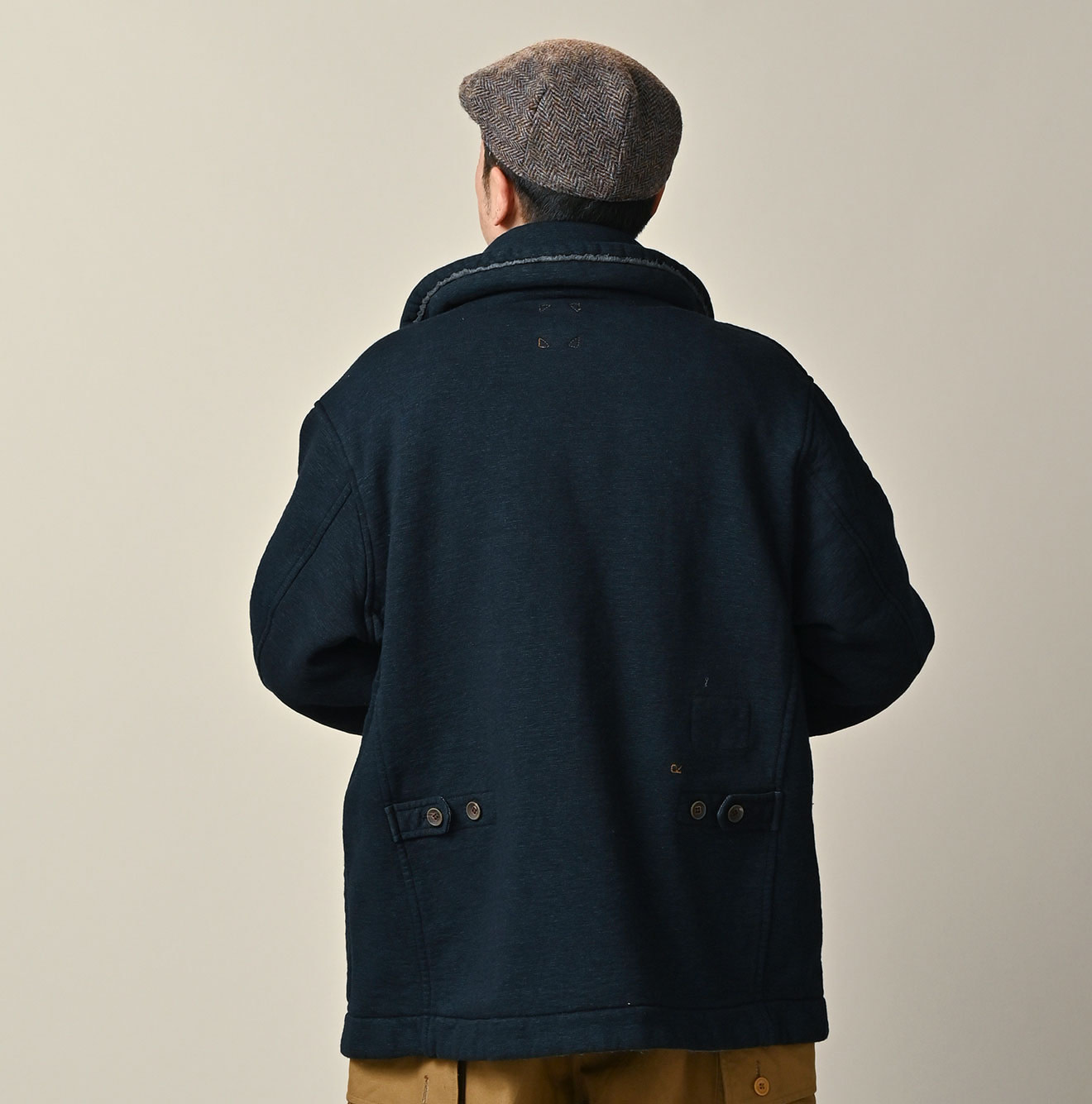 Hokkaido Hon Urake 908 Coat Male Model